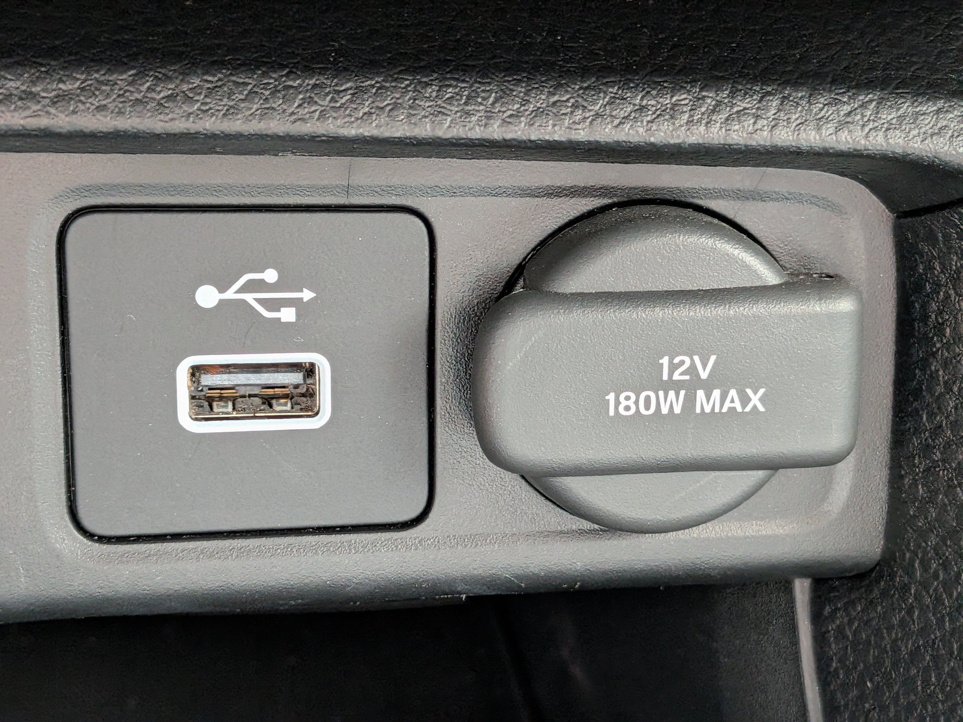 2024 Honda Civic Hatchback EX-L