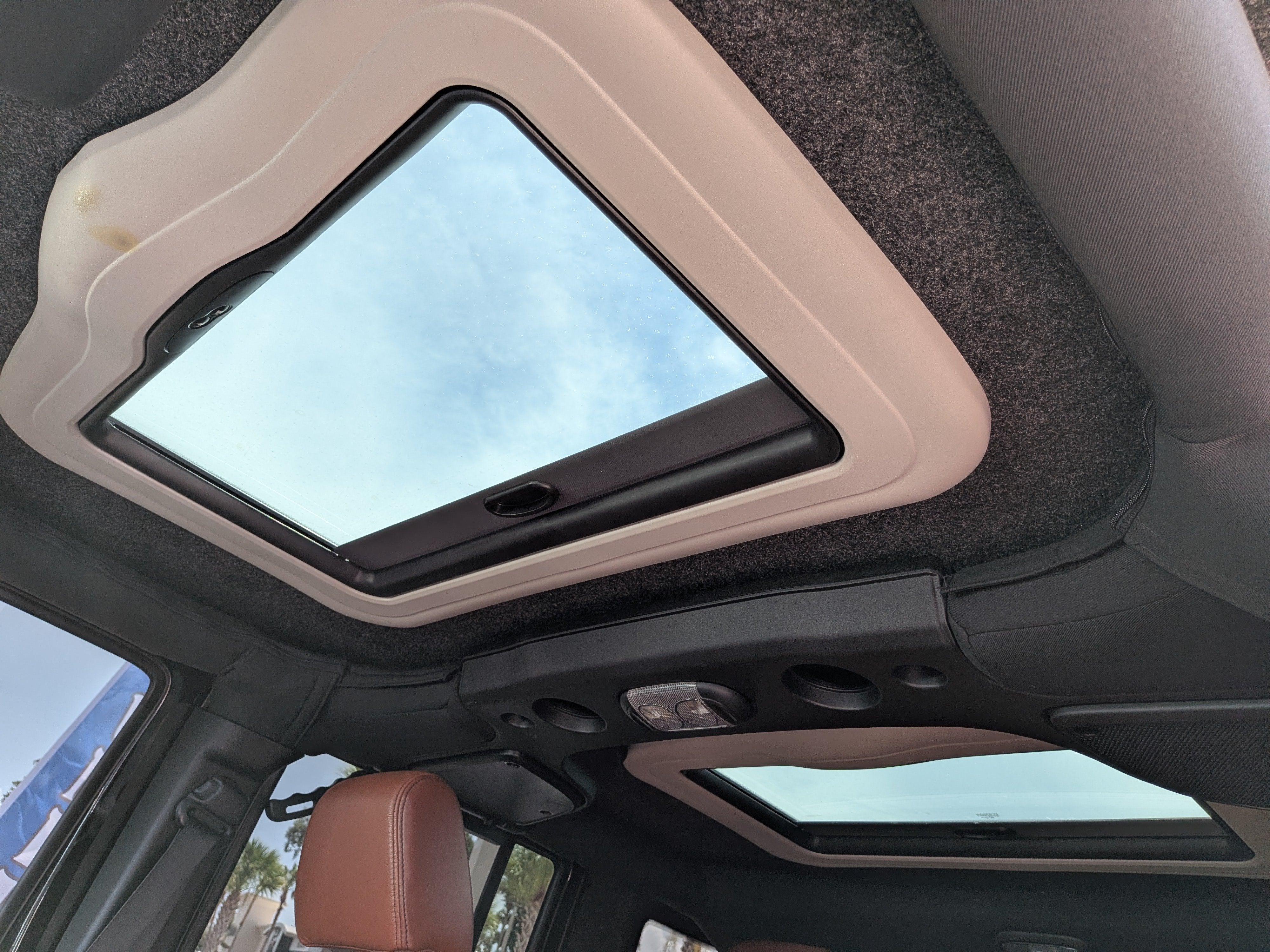 2017 Jeep Wrangler Unlimited Sport S - Photo 22