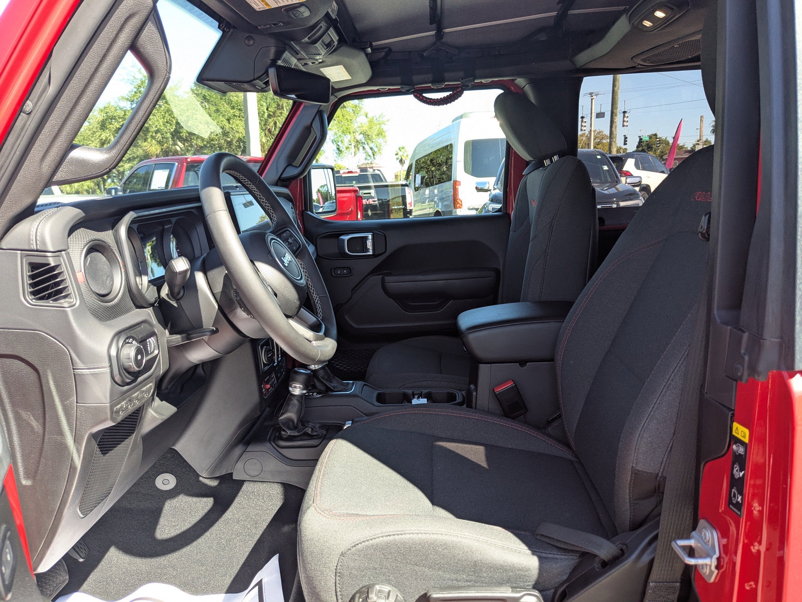 2025 Jeep Wrangler 2-Door Rubicon 4x4