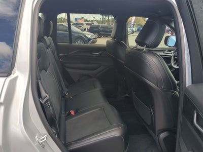 2025 Jeep Grand Cherokee Altitude 4x2