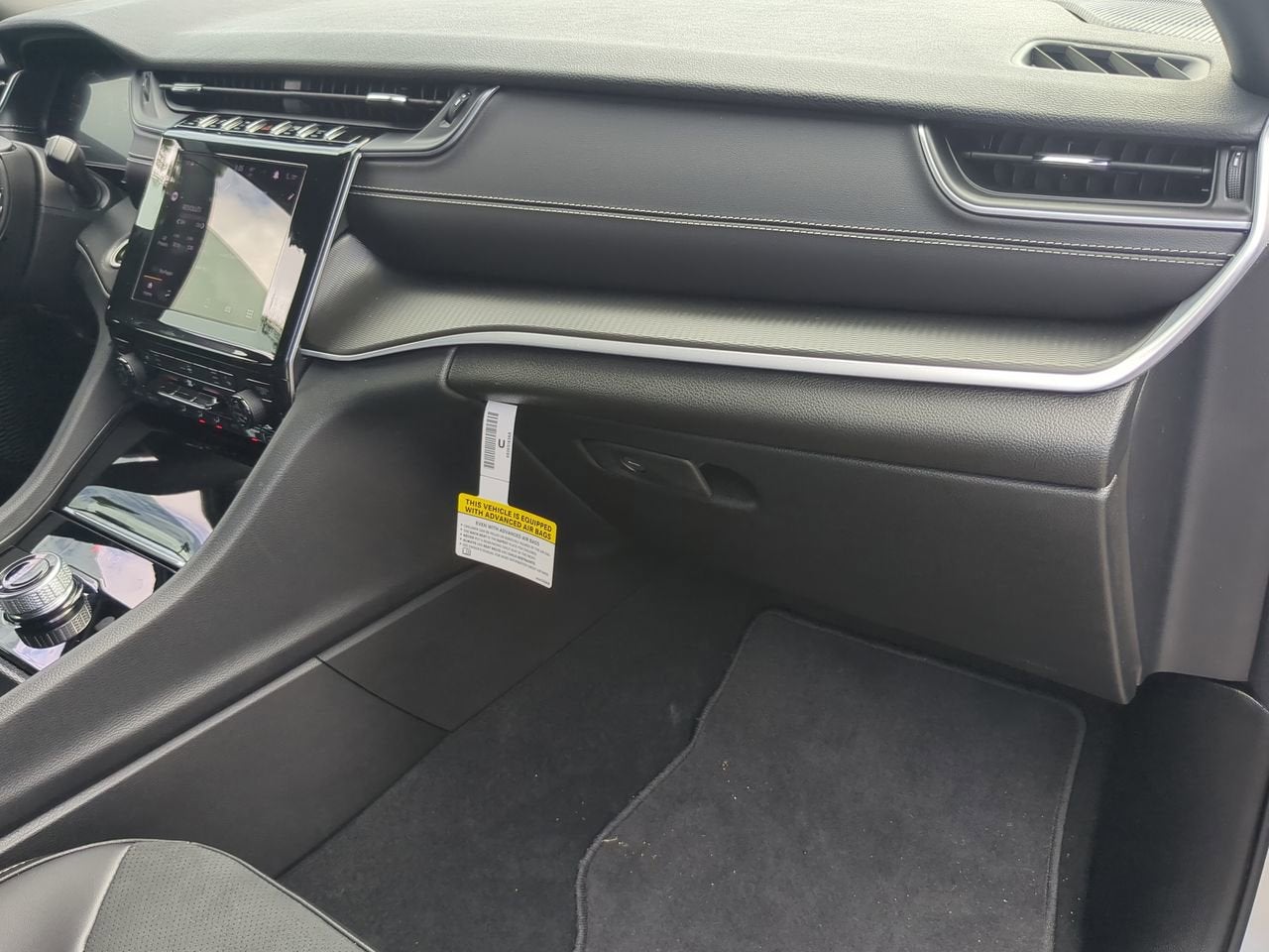 2025 Jeep Grand Cherokee Altitude 4x2