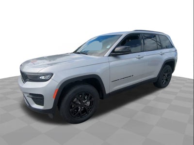 2025 Jeep Grand Cherokee Altitude 4x2