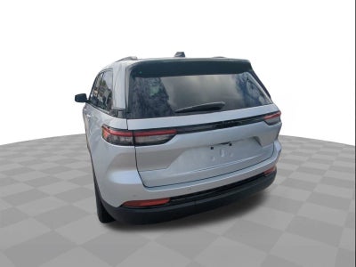 2025 Jeep Grand Cherokee Altitude 4x2