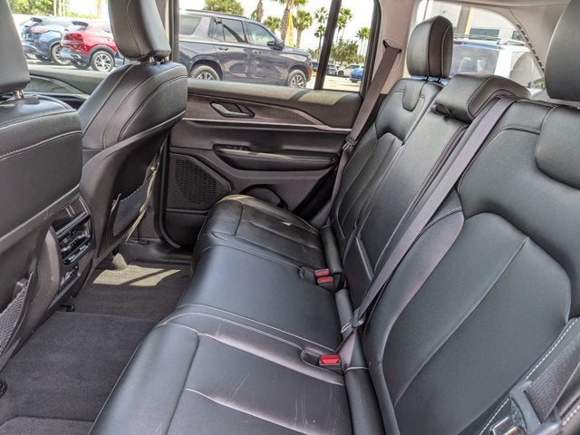 2023 Jeep Grand Cherokee Limited - Photo 16