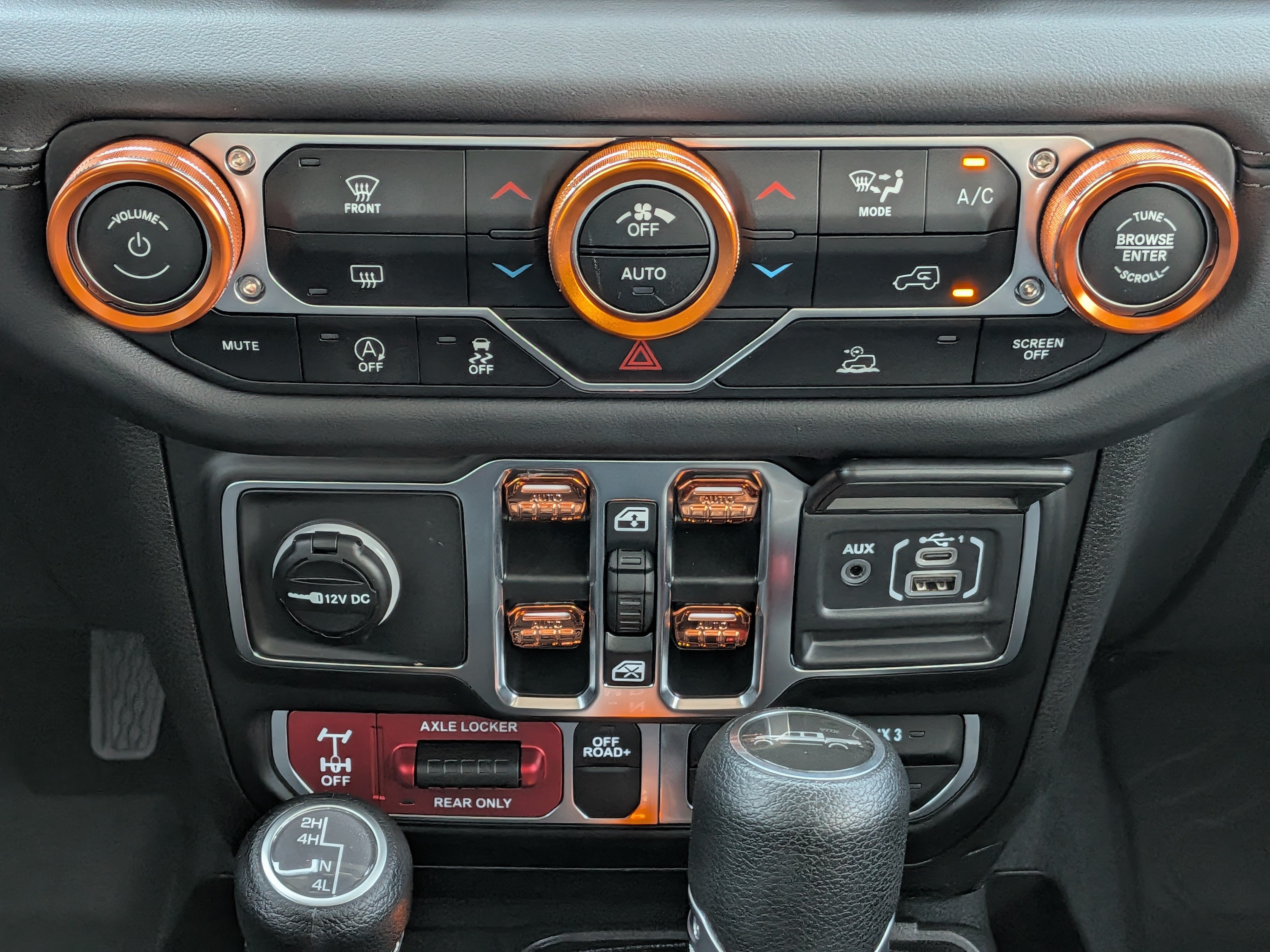 2025 Jeep Gladiator Mojave 4x4