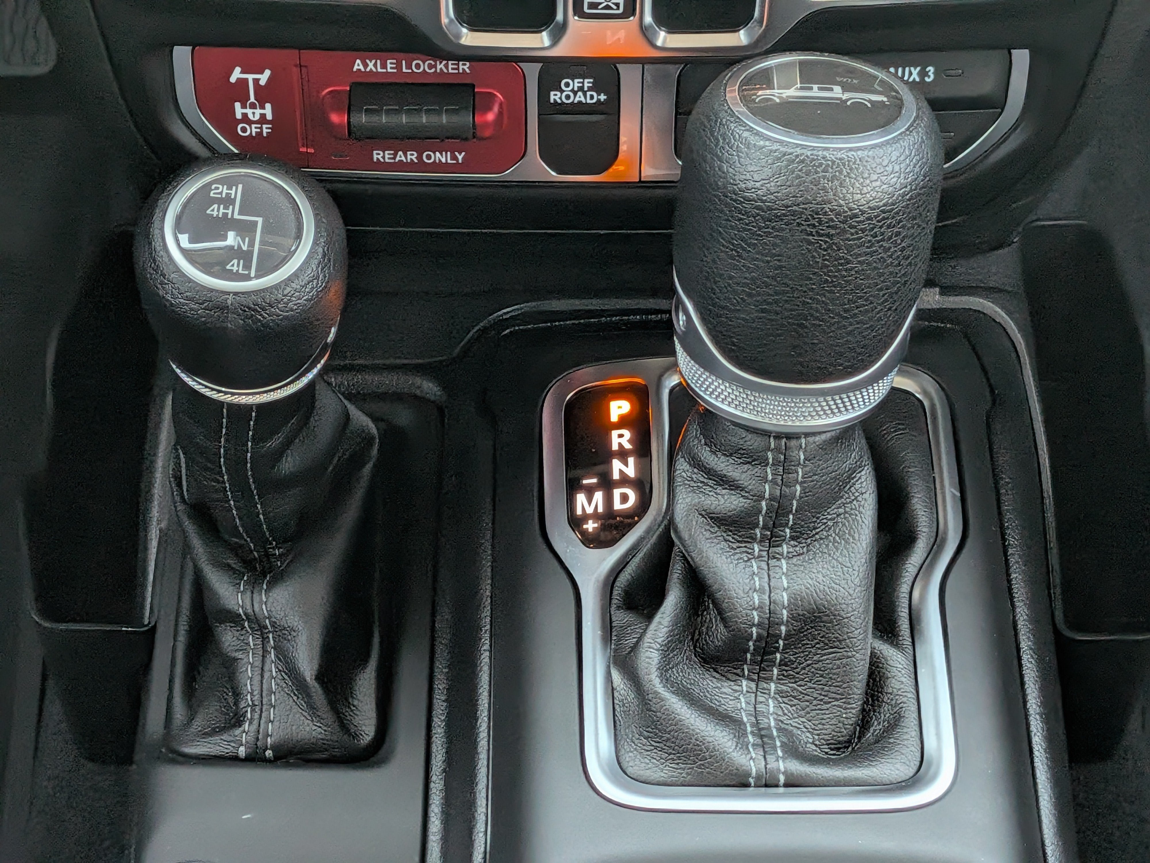 2025 Jeep Gladiator Mojave 4x4
