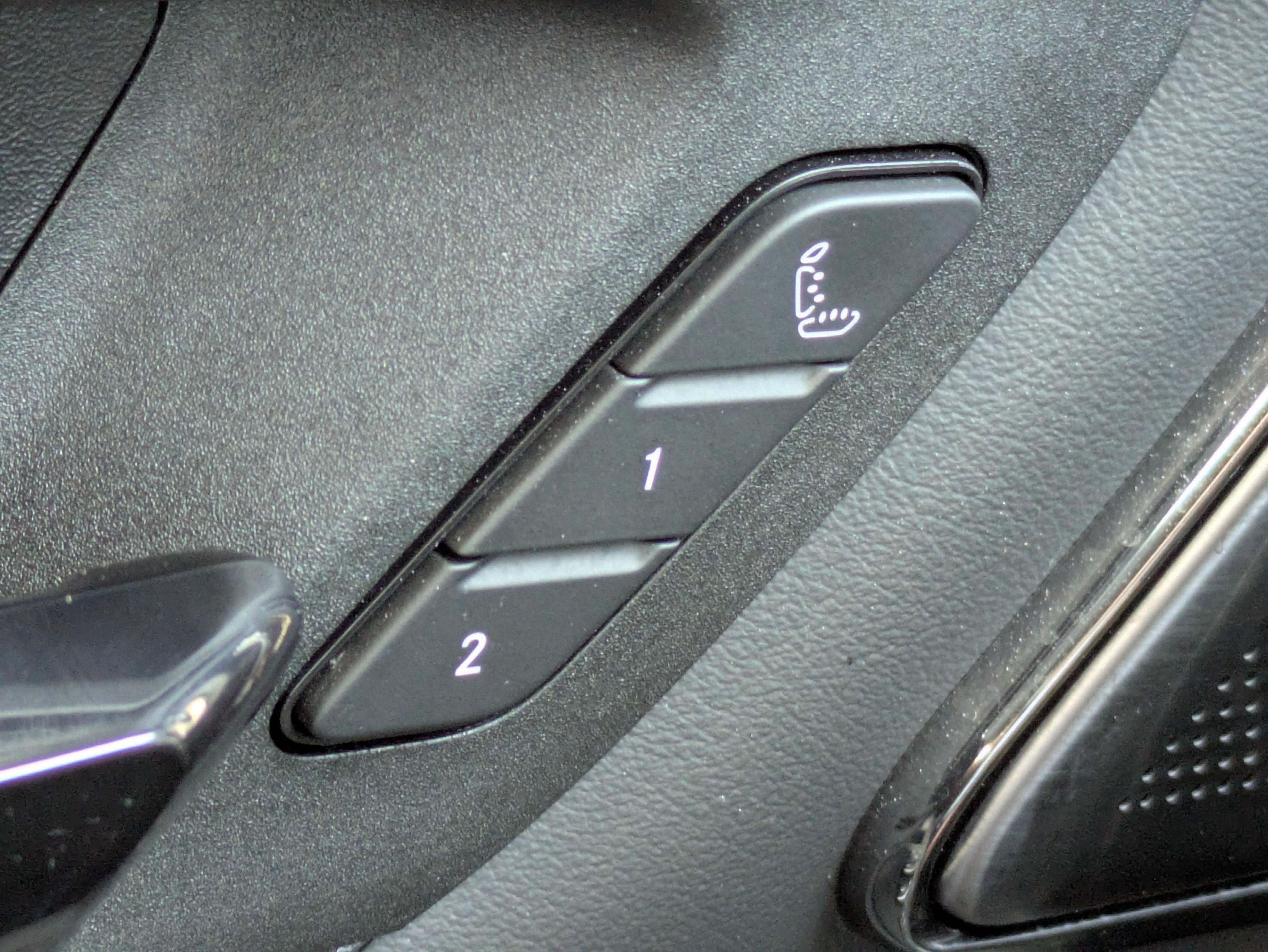 2025 RAM 1500 Limited Crew Cab 4x4 5'7" Box