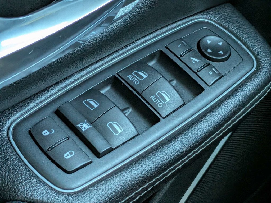 2020 RAM Ram 1500 Pickup Laramie - Photo 28