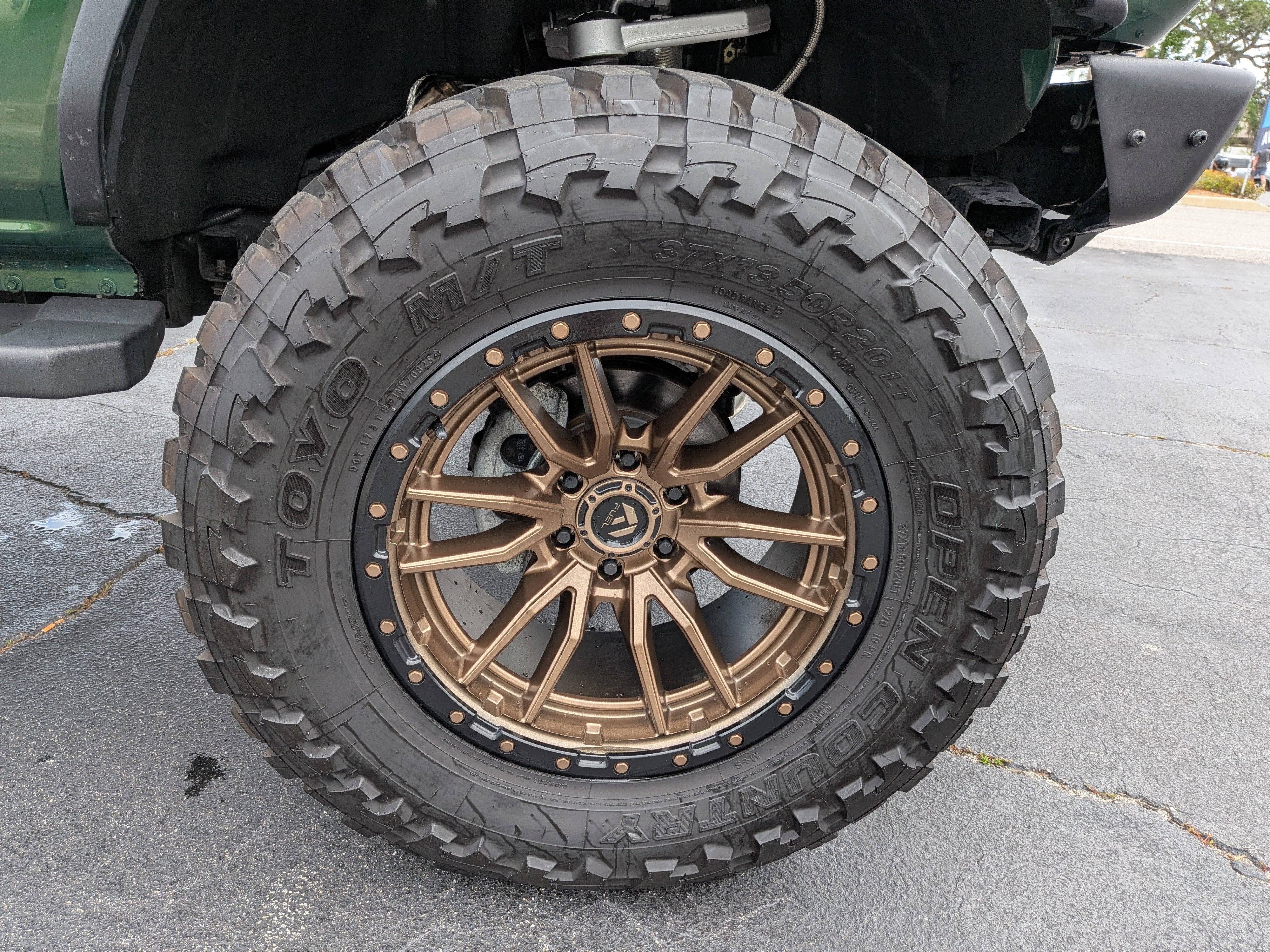2024 Ford Bronco Outer Banks