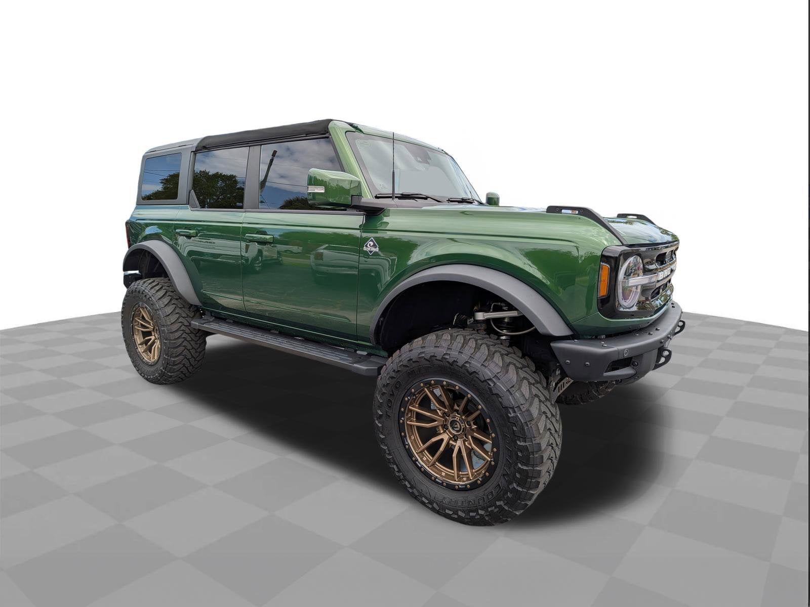 2024 Ford Bronco Outer Banks