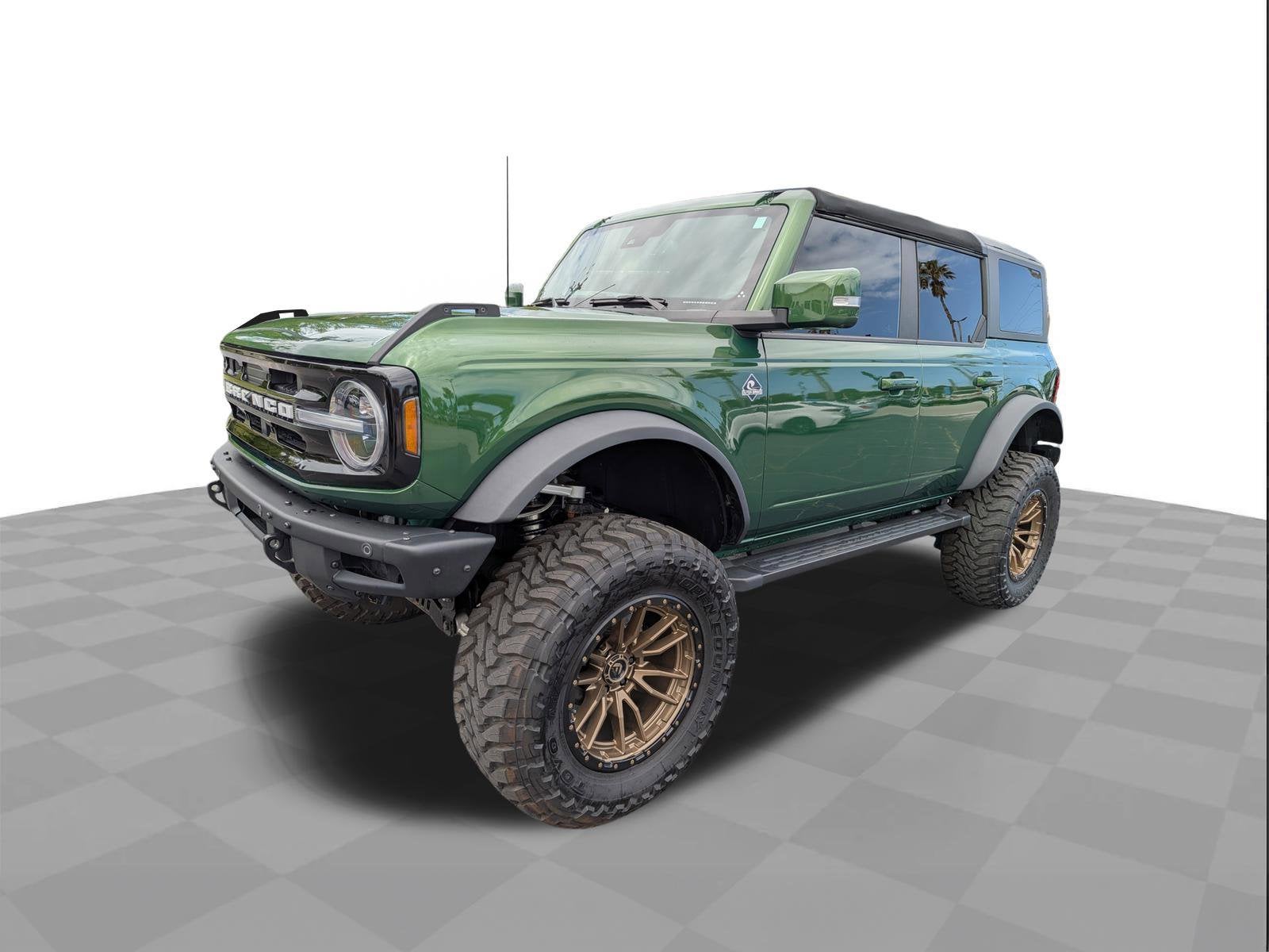 2024 Ford Bronco Outer Banks