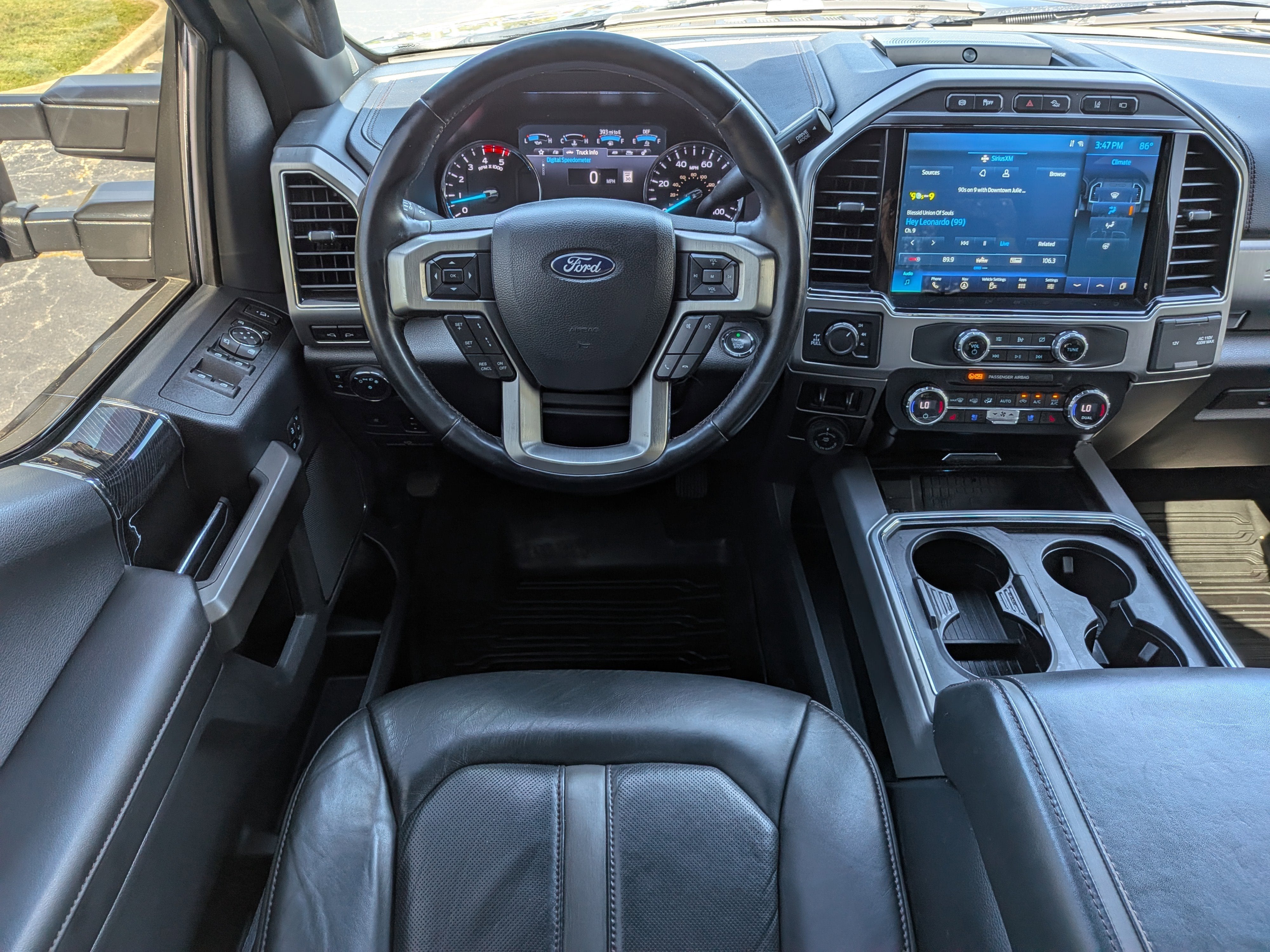 2022 Ford F-350 Platinum