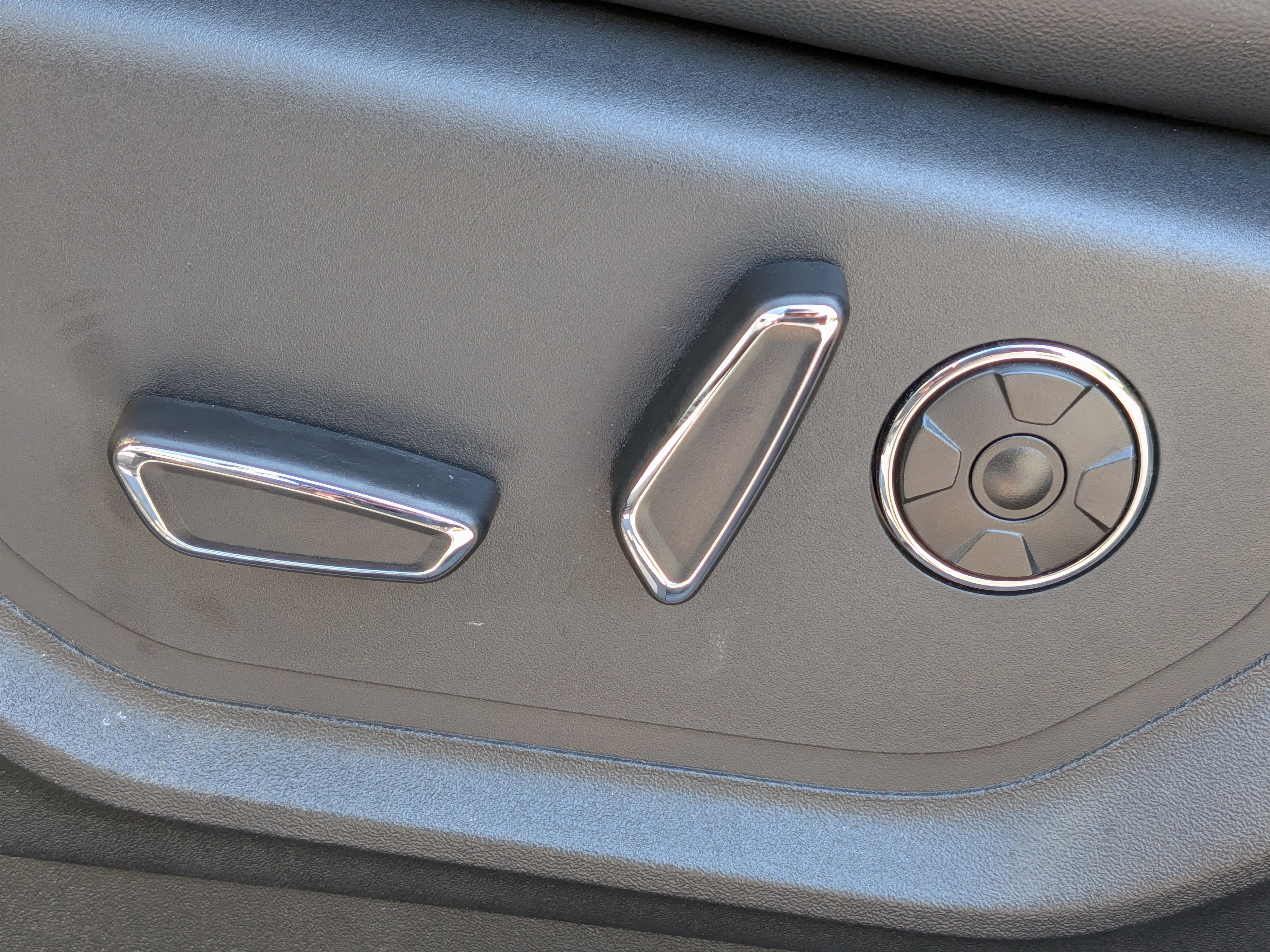 2022 Ford F-350 Platinum