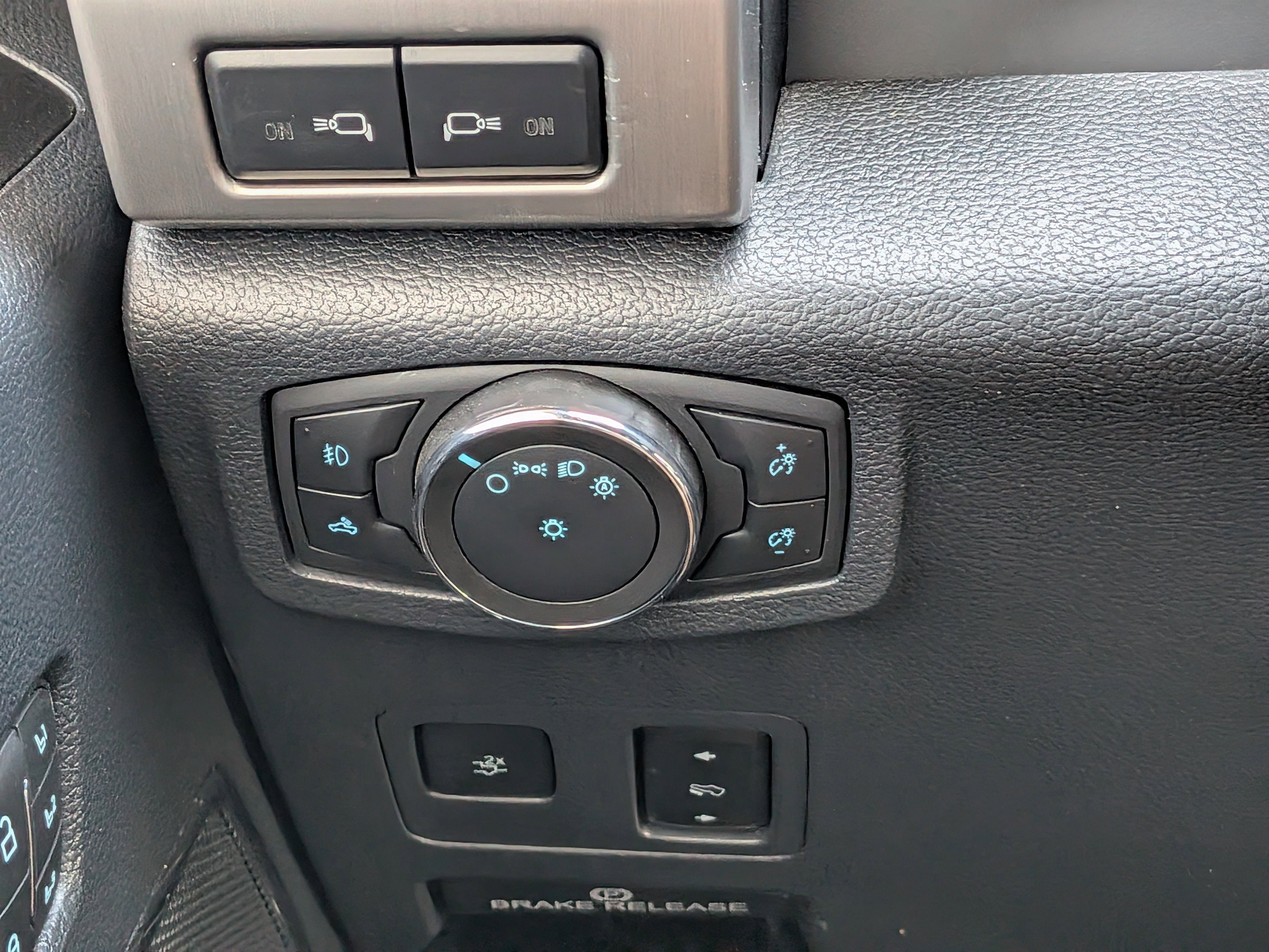 2022 Ford F-350 Platinum