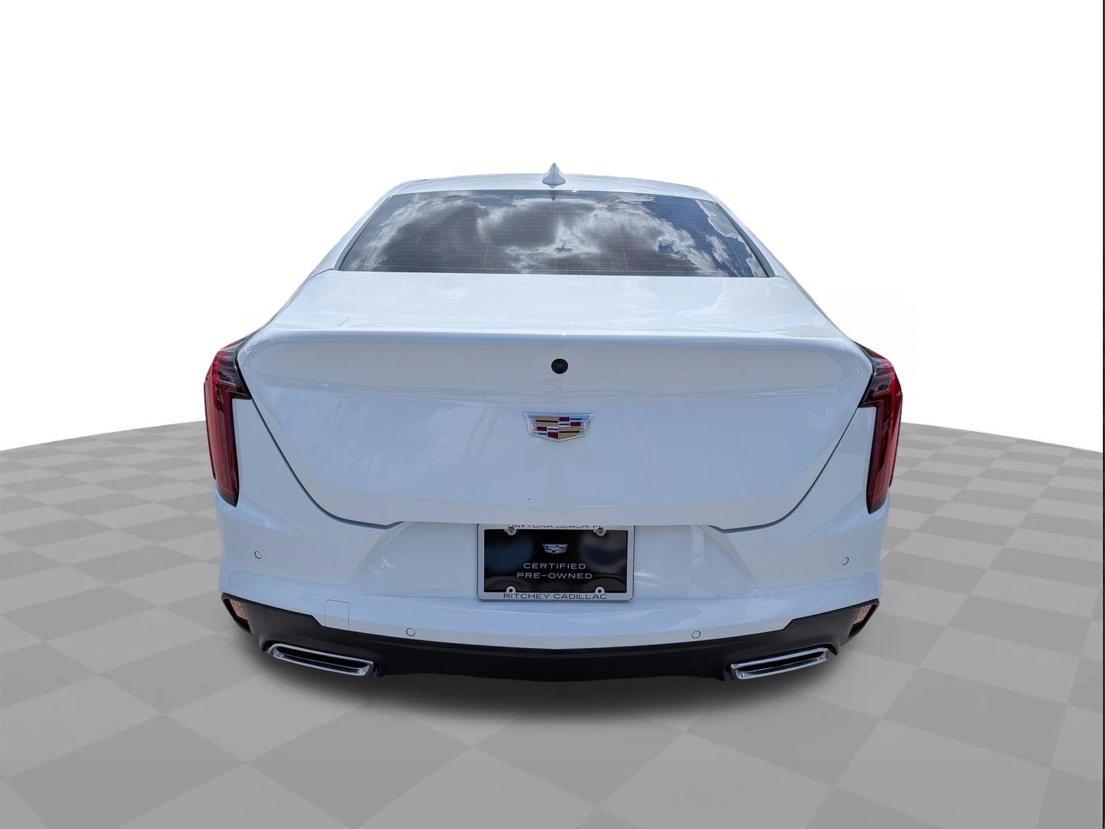 2026 Cadillac CT4 Luxury