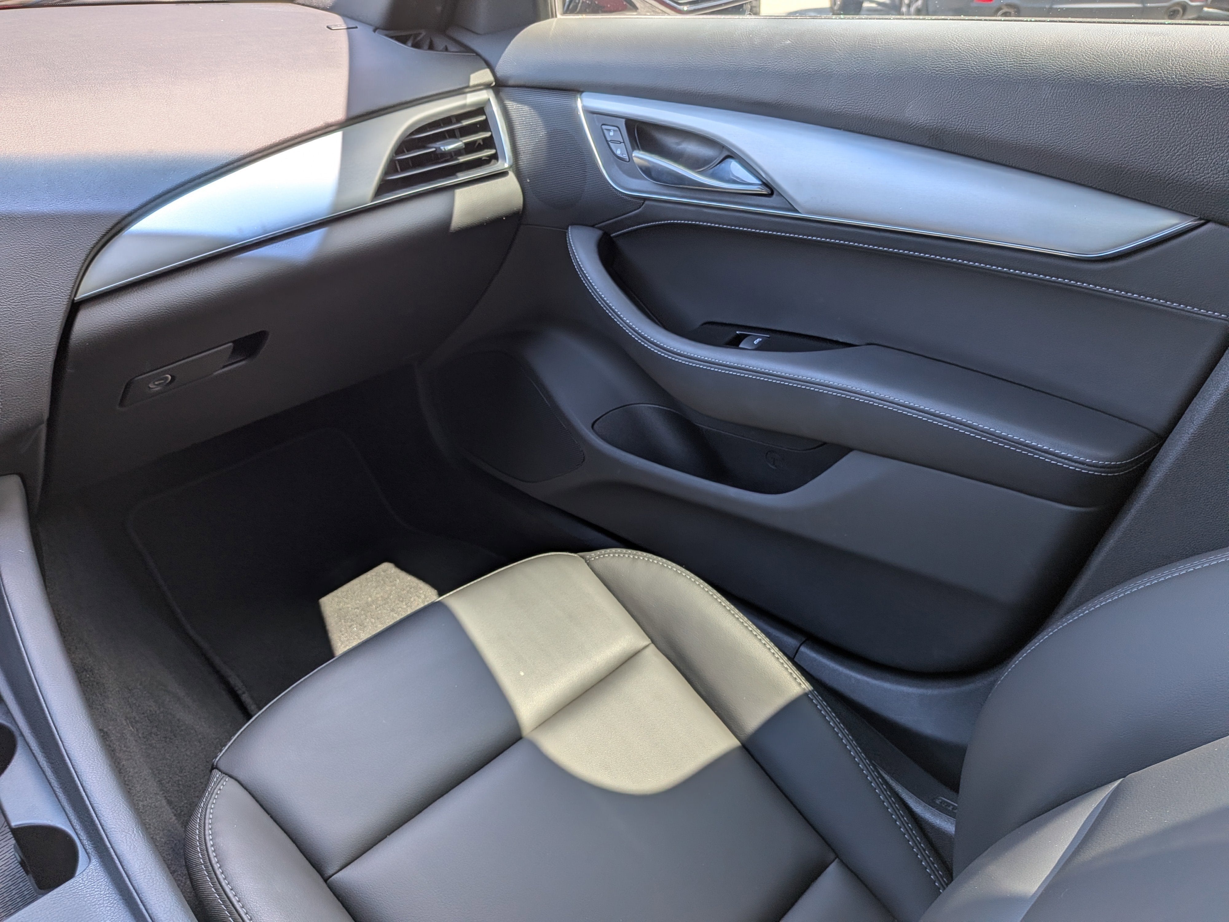 2023 Cadillac CT5 Luxury
