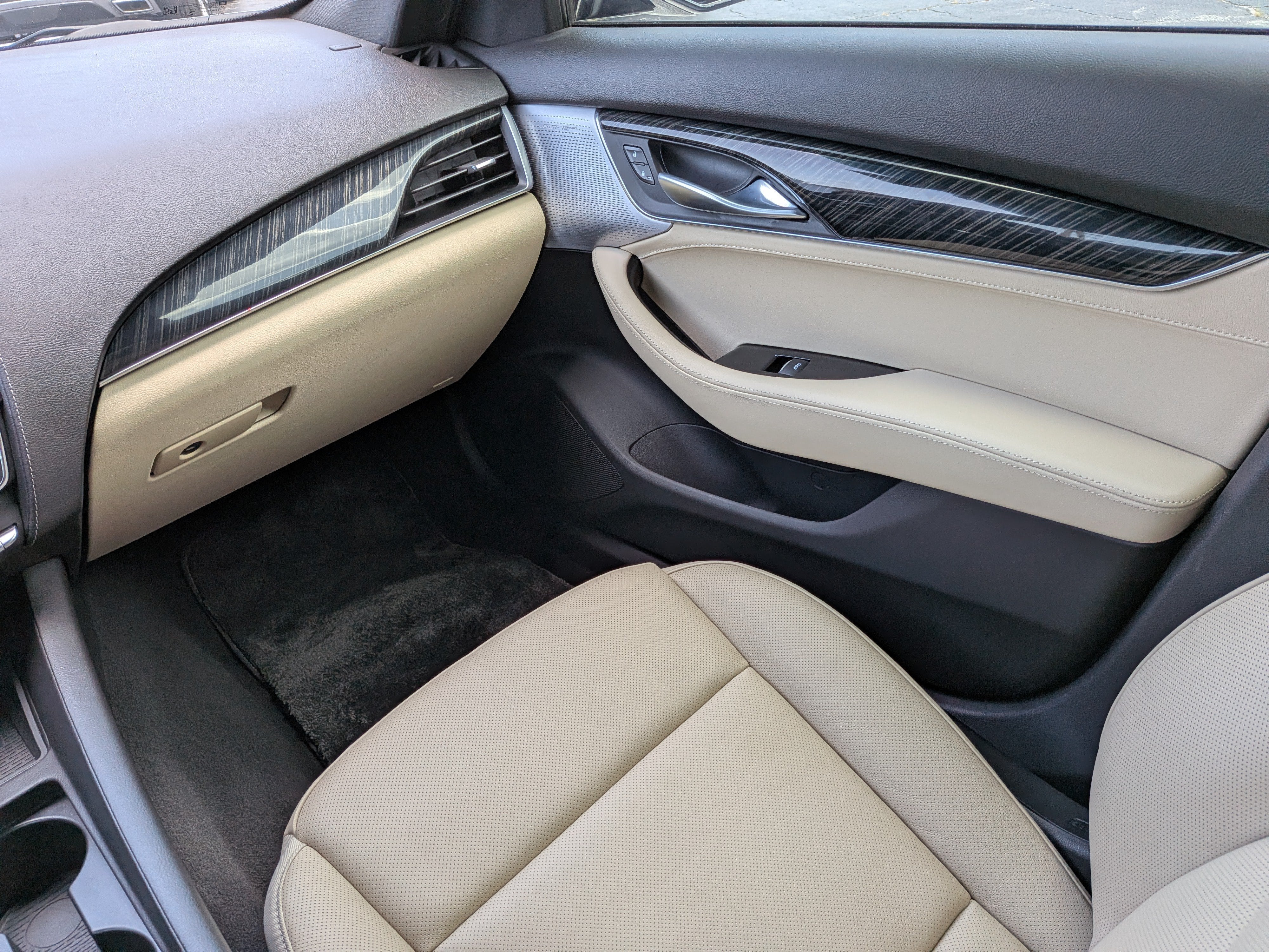 2022 Cadillac CT5 Premium Luxury