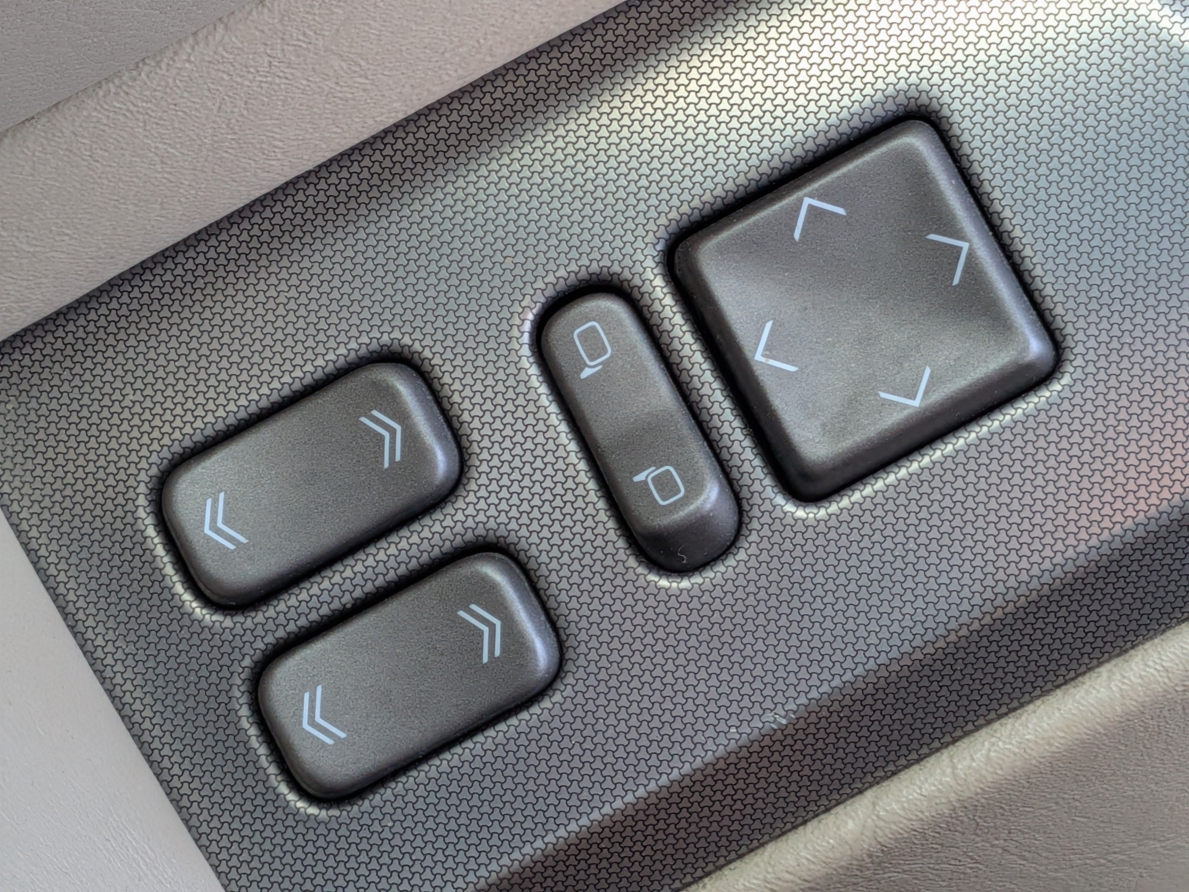 2007 Cadillac XLR Base