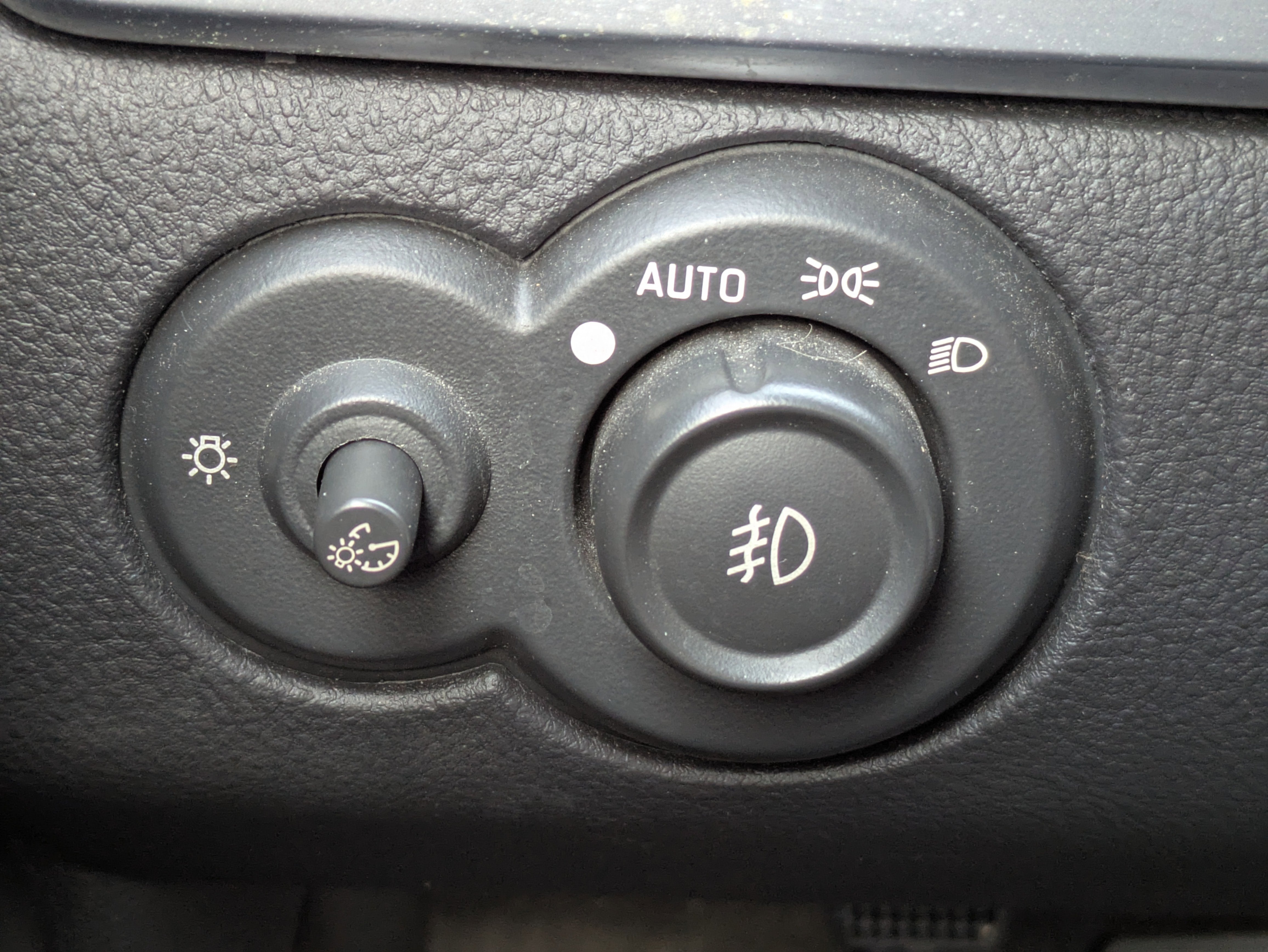 2003 Chevrolet SSR LS