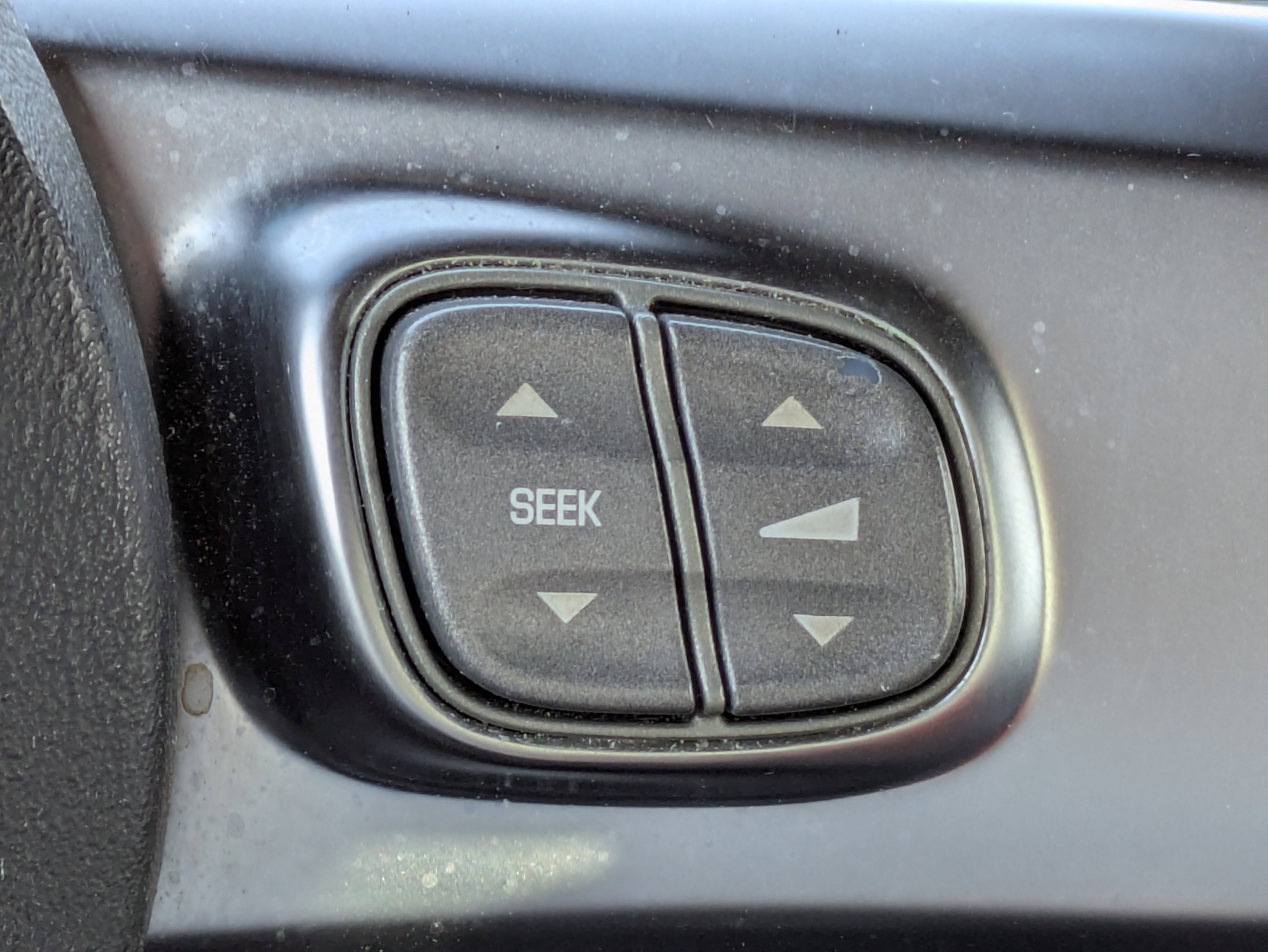 2003 Chevrolet SSR LS