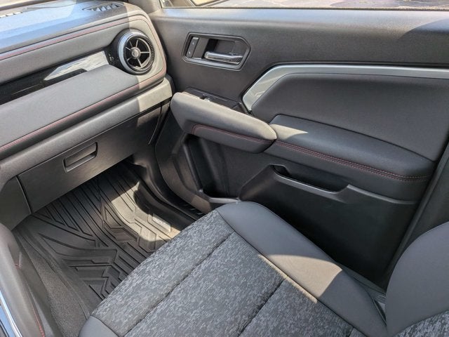 2024 Chevrolet Colorado Z71 - Photo 16