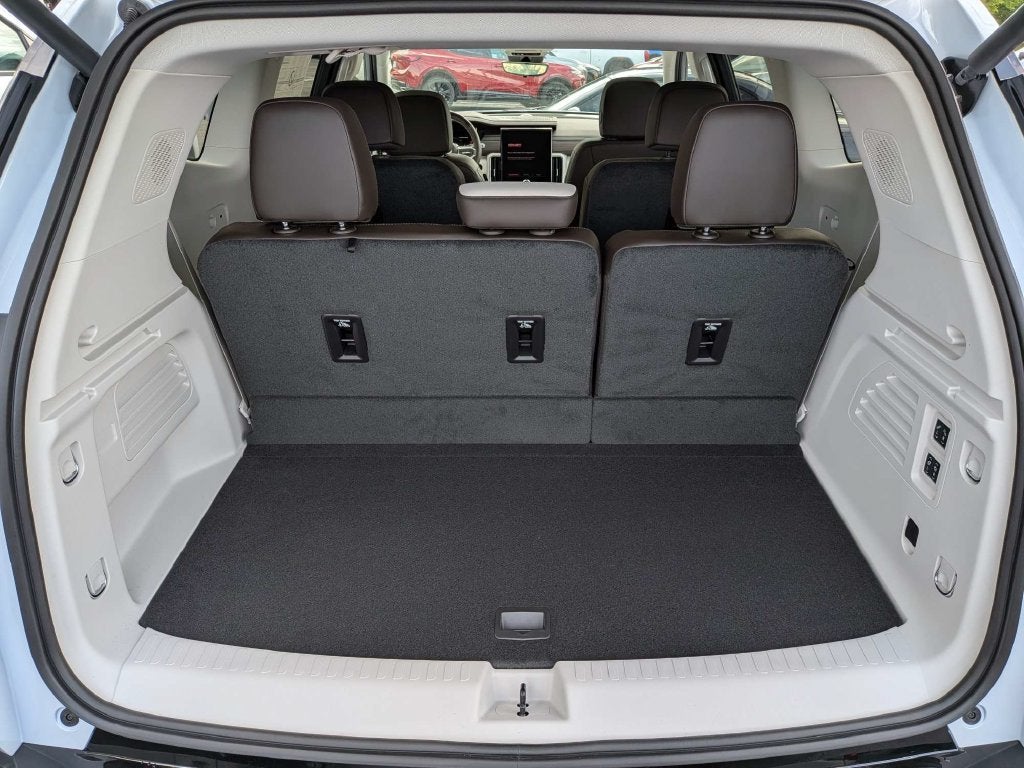 2027 GMC Acadia Denali