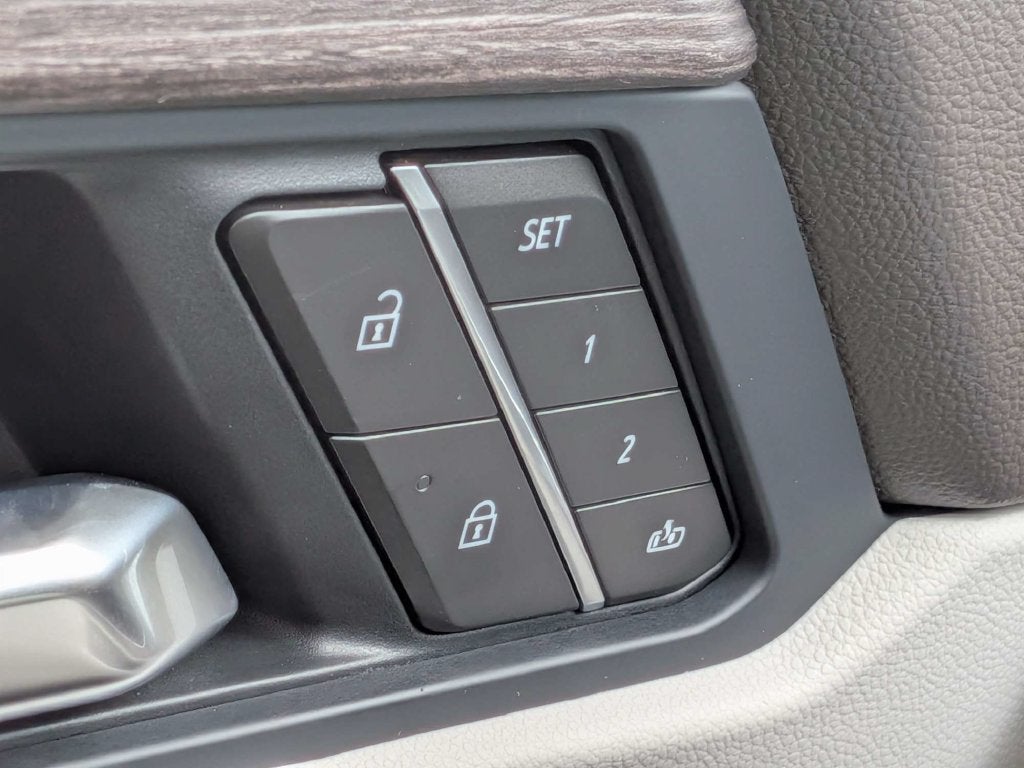 2027 GMC Acadia Denali
