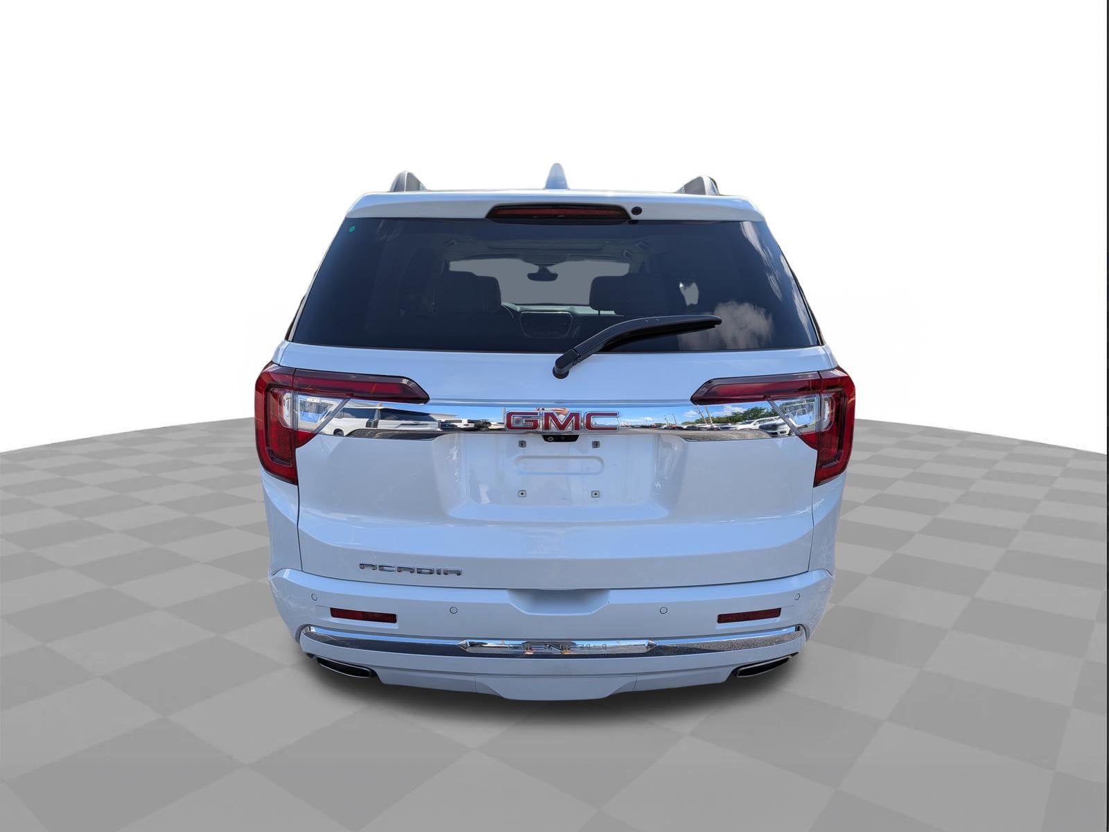 2022 GMC Acadia Denali