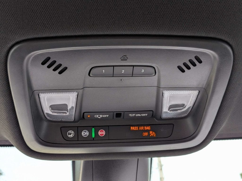 2023 Chevrolet Traverse 1LT - Photo 29