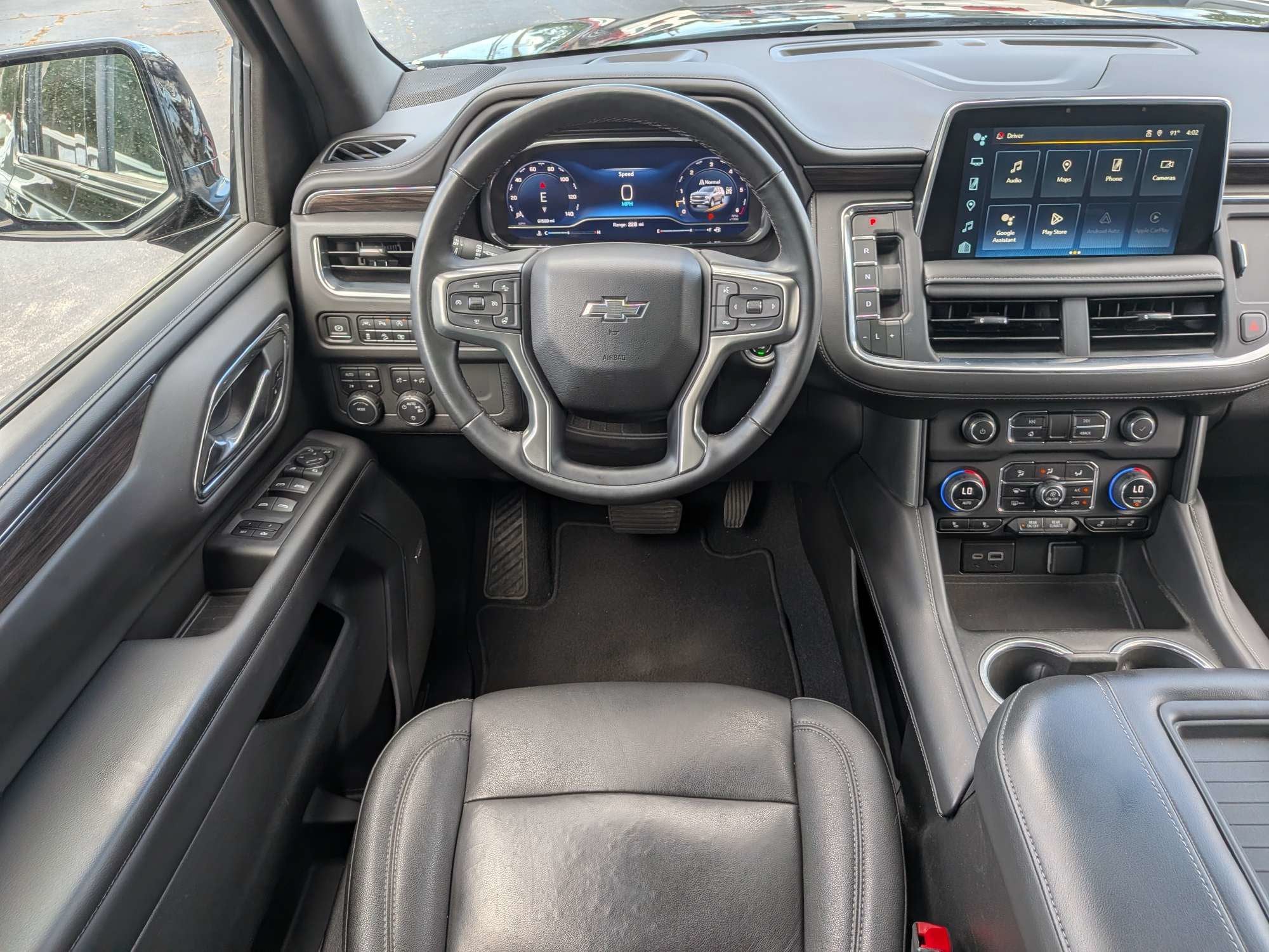 2023 Chevrolet Suburban Z71 - Photo 15