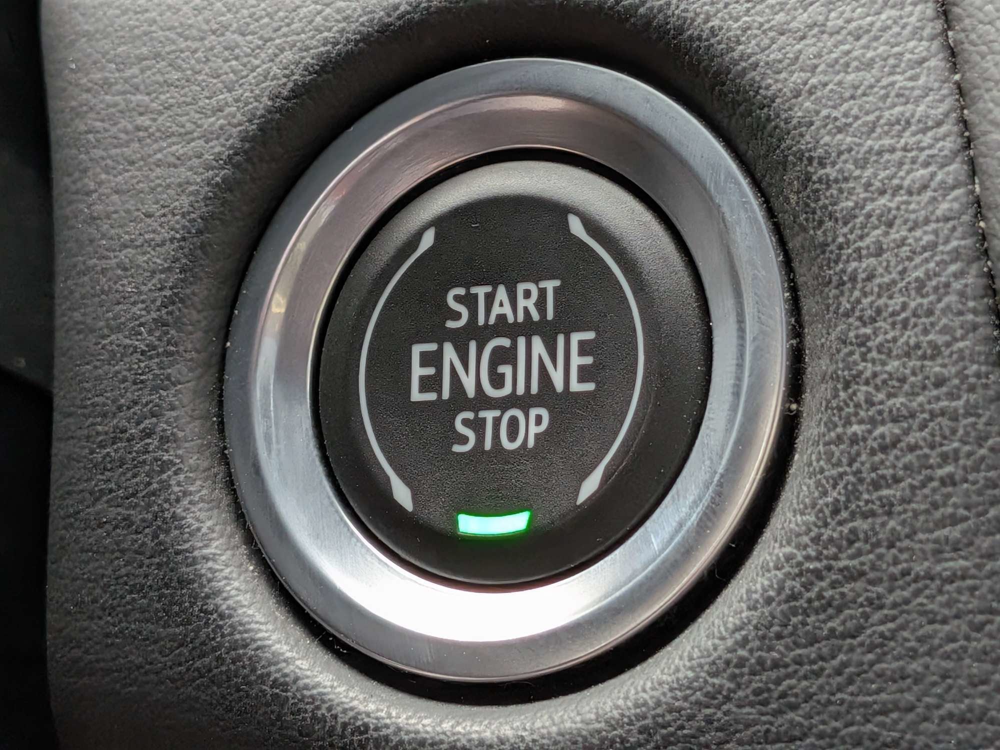 2023 Chevrolet Suburban Z71 - Photo 34
