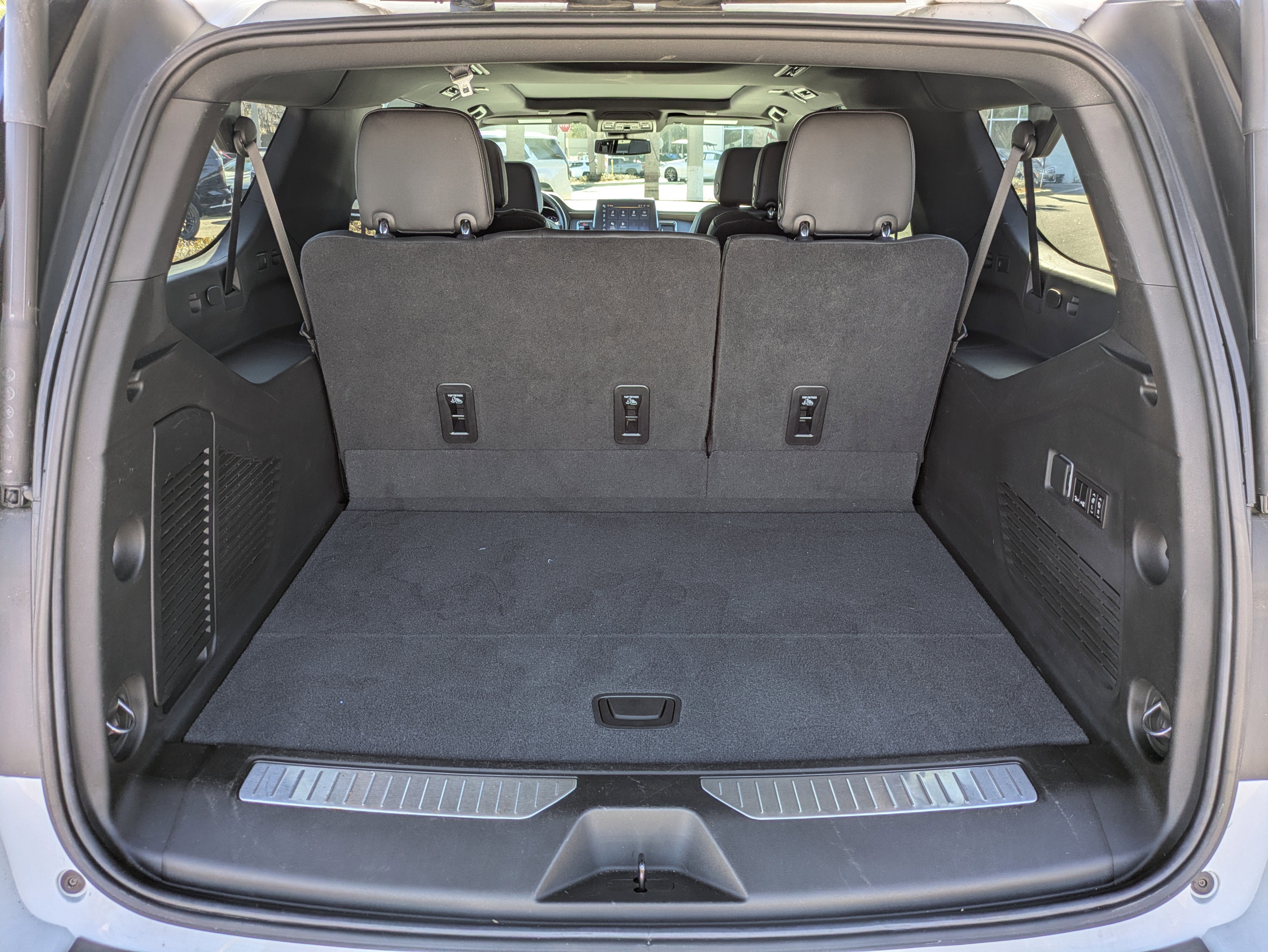 2023 Chevrolet Suburban Z71