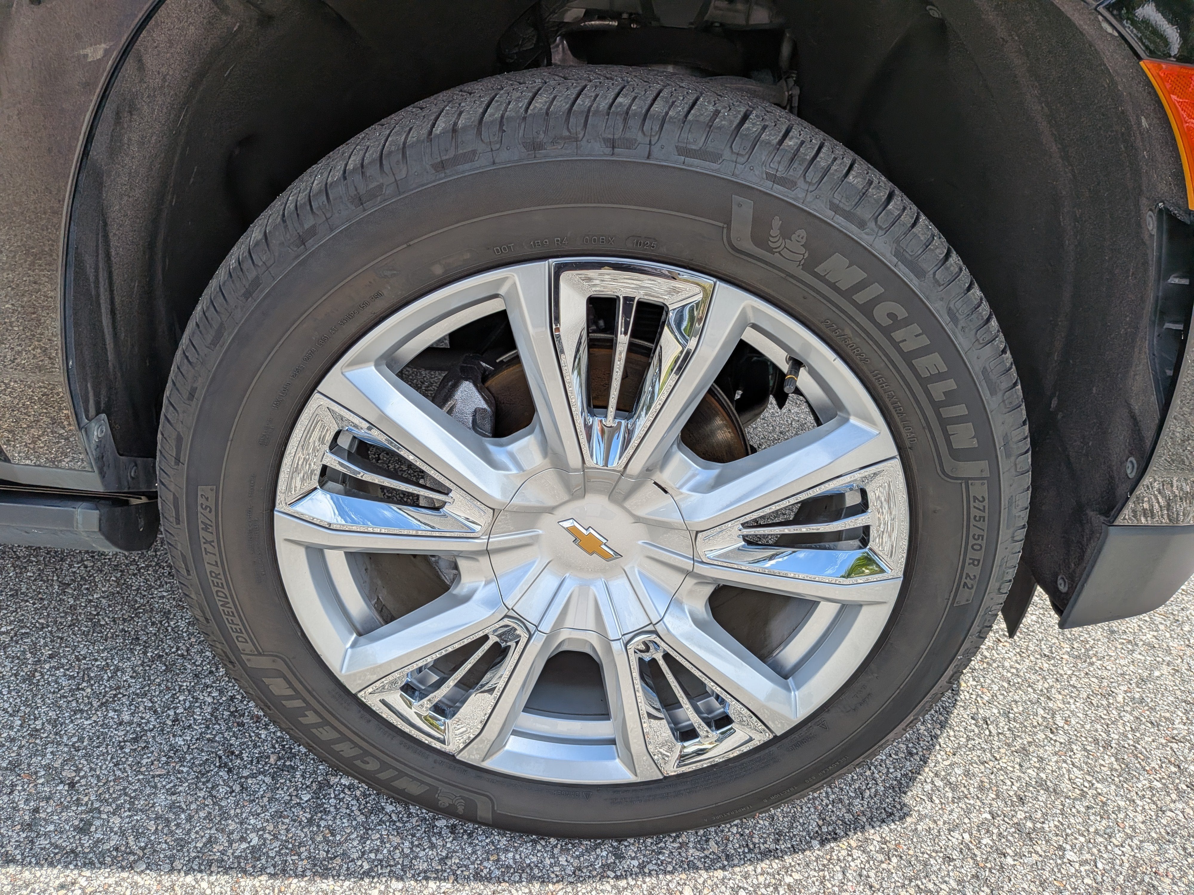 2021 Chevrolet Suburban High Country