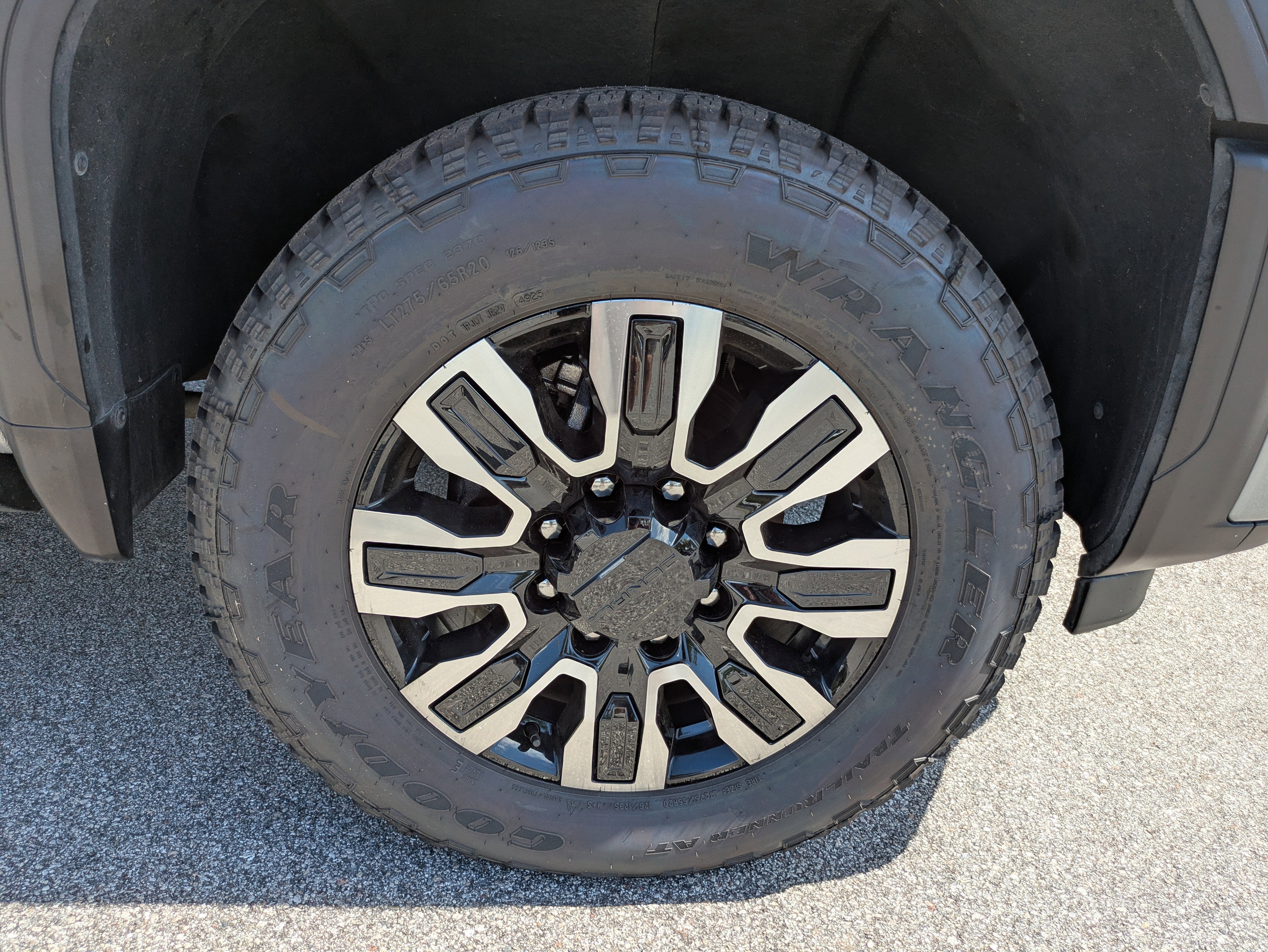 2024 GMC Sierra 2500 HD Denali