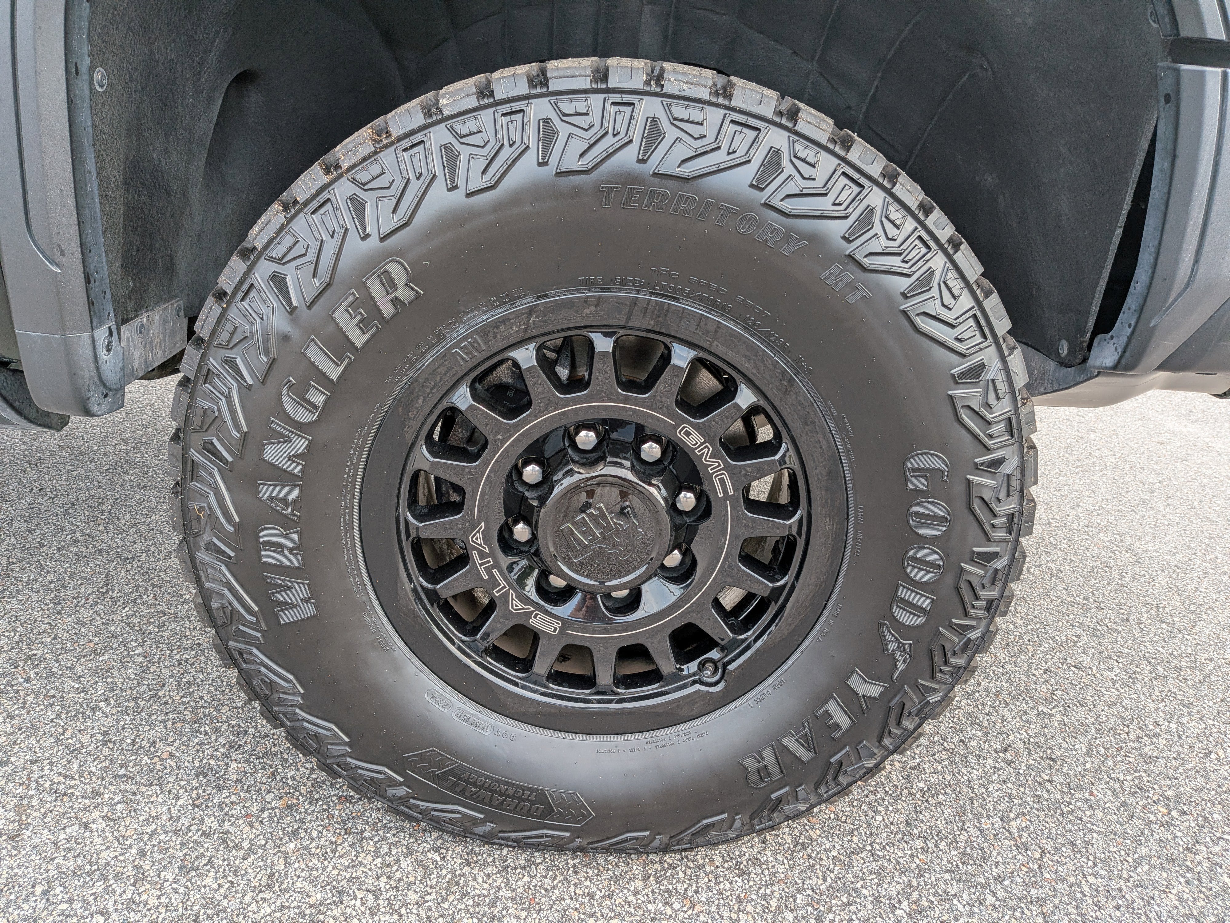 2024 GMC Sierra 2500 HD AT4X