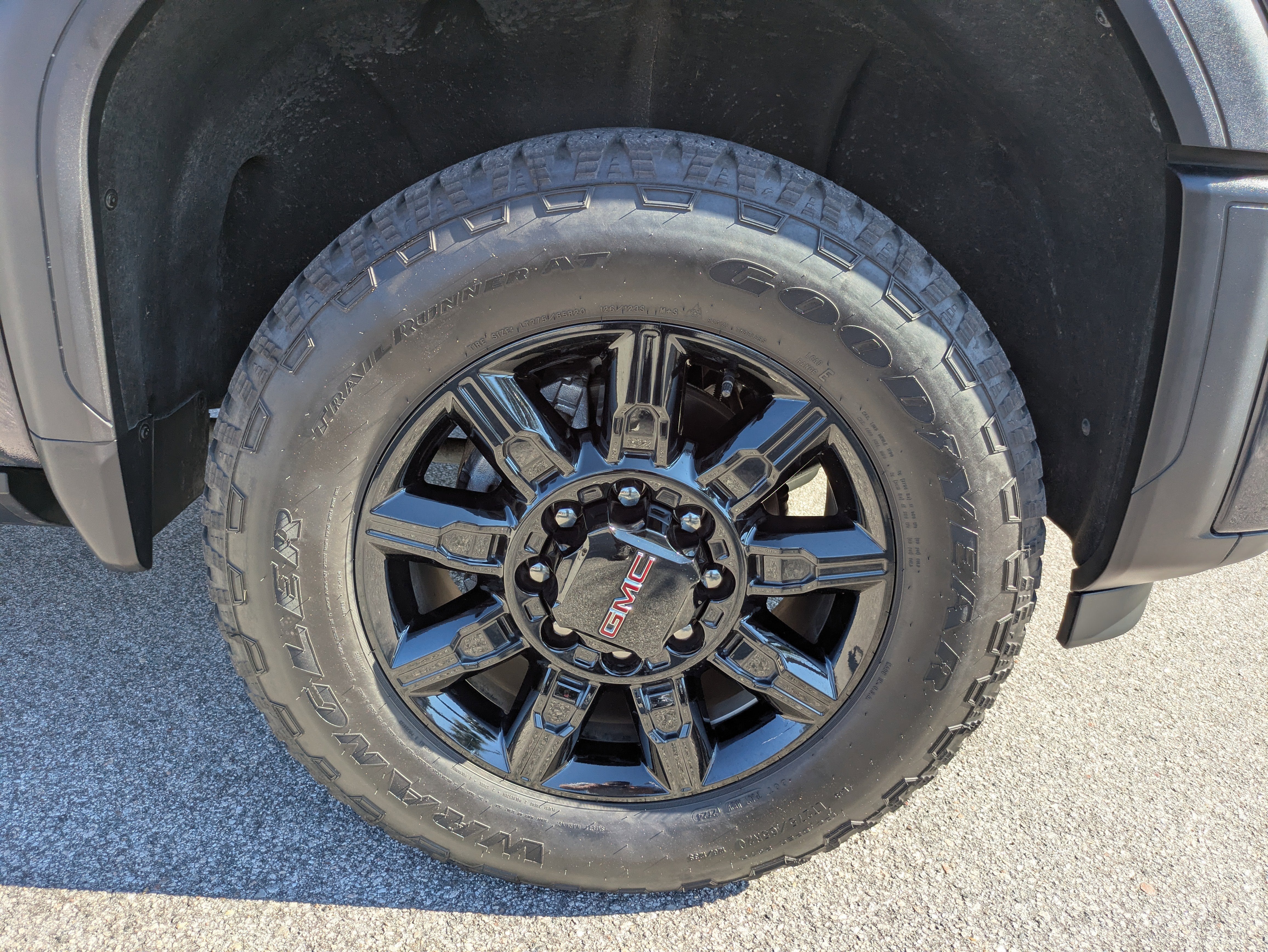 2025 GMC Sierra 2500 HD AT4