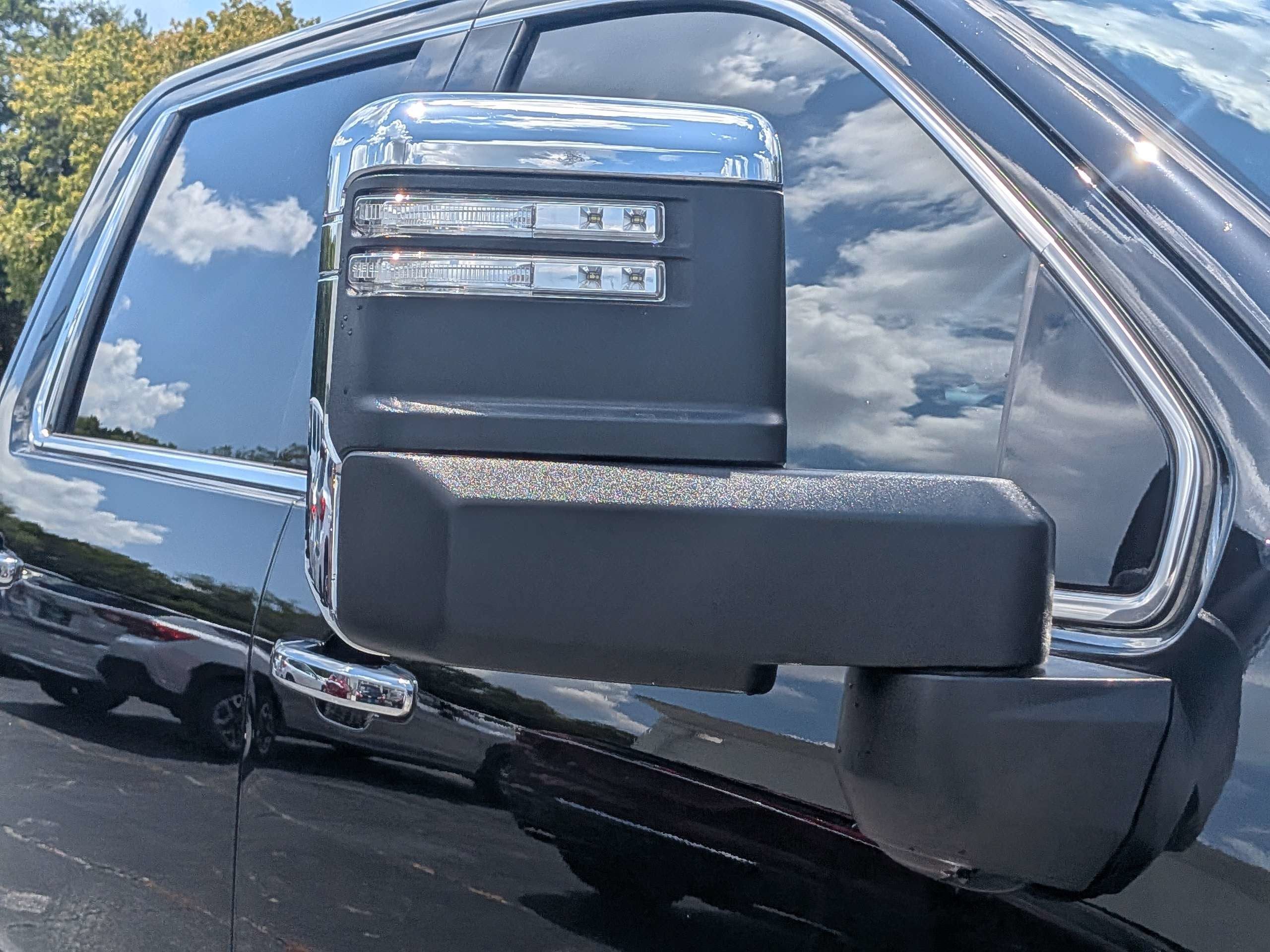 2026 GMC Sierra 2500HD Denali - Photo 10