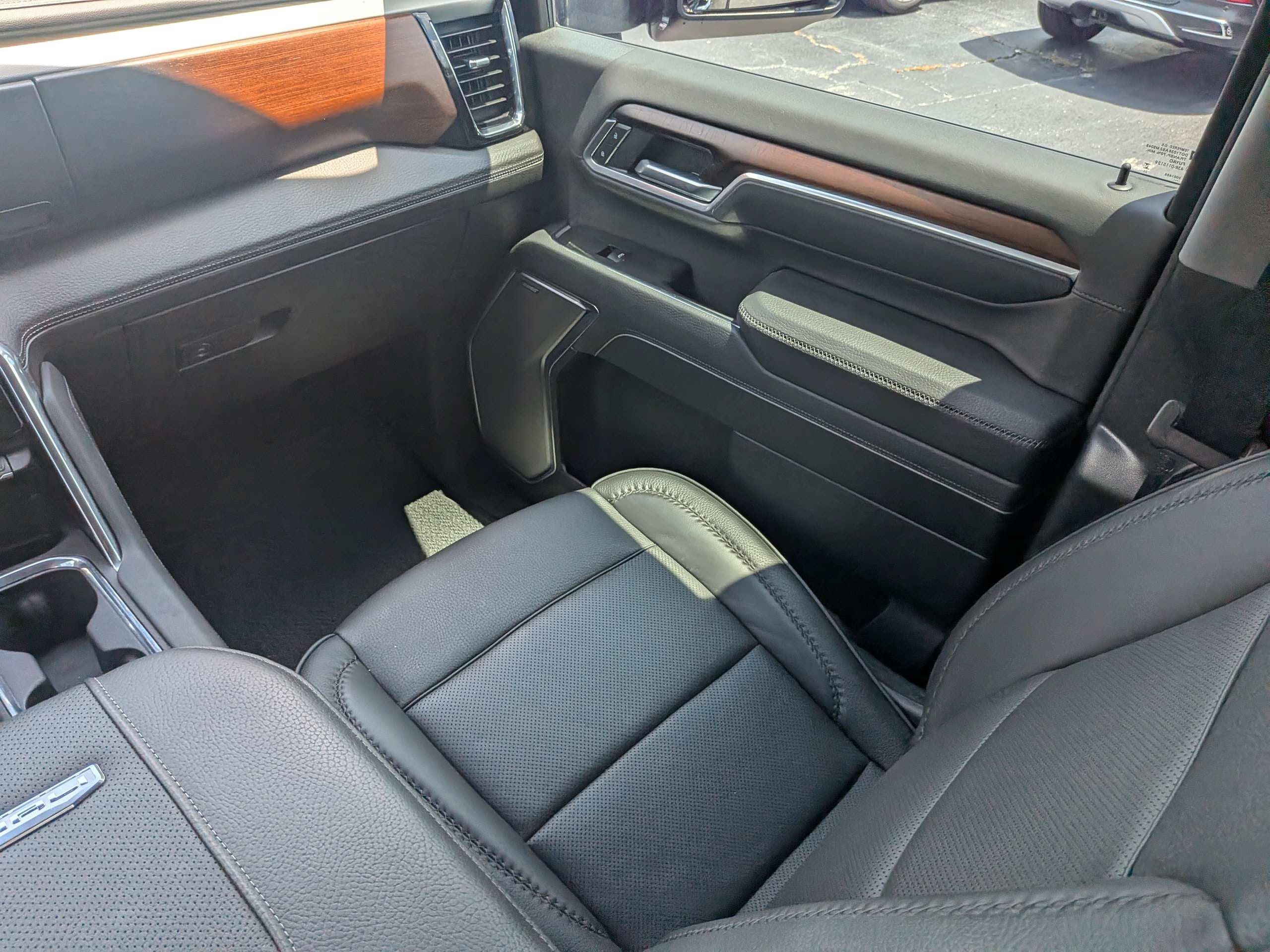 2026 GMC Sierra 2500HD Denali - Photo 18