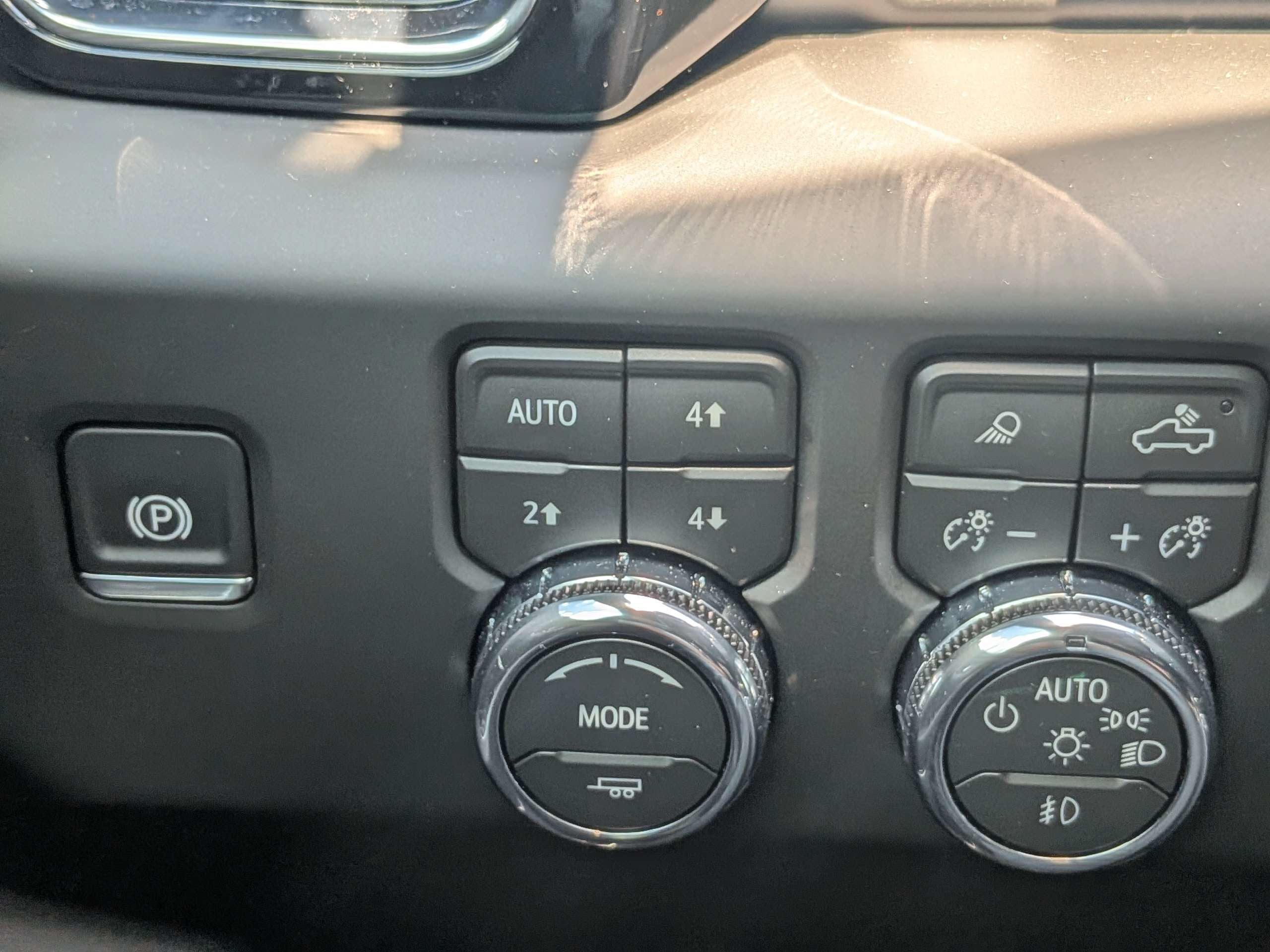 2026 GMC Sierra 2500HD Denali - Photo 25