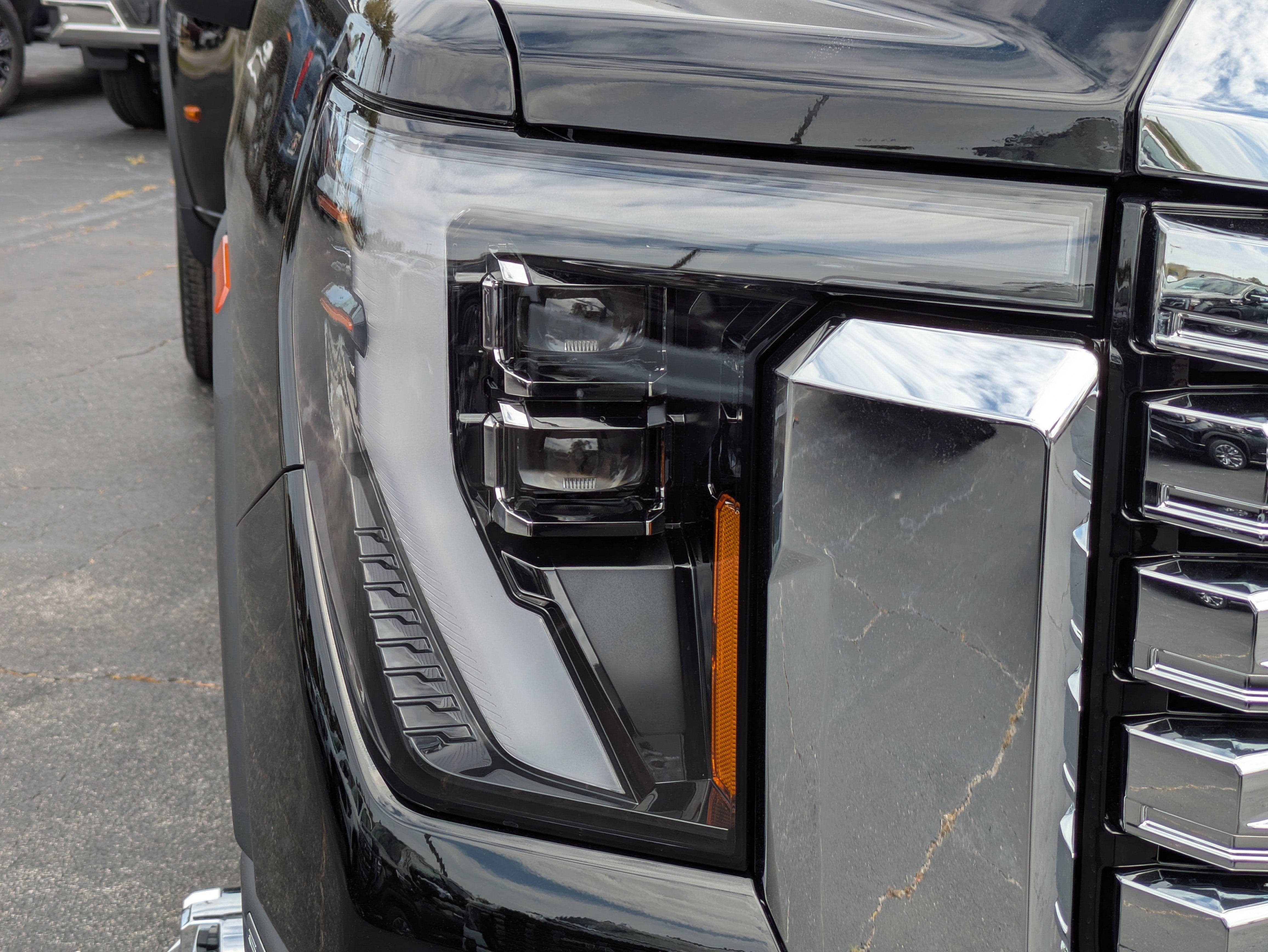 2026 GMC Sierra 3500 HD Denali DRW