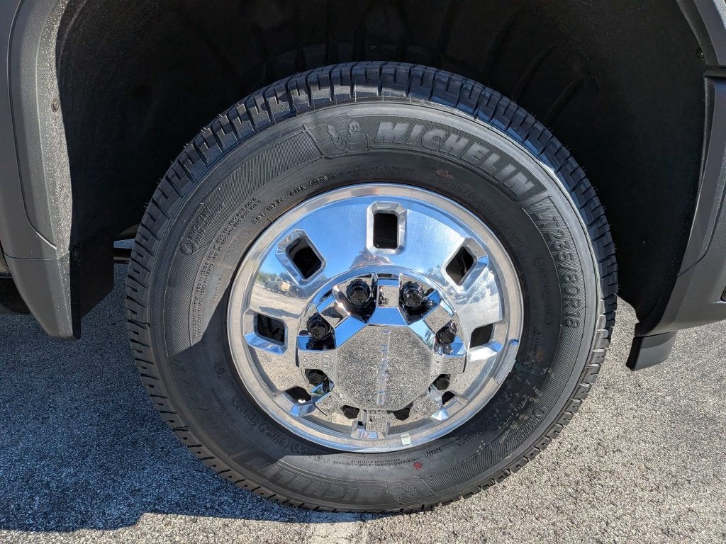 2026 GMC Sierra 3500HD Denali - Photo 15