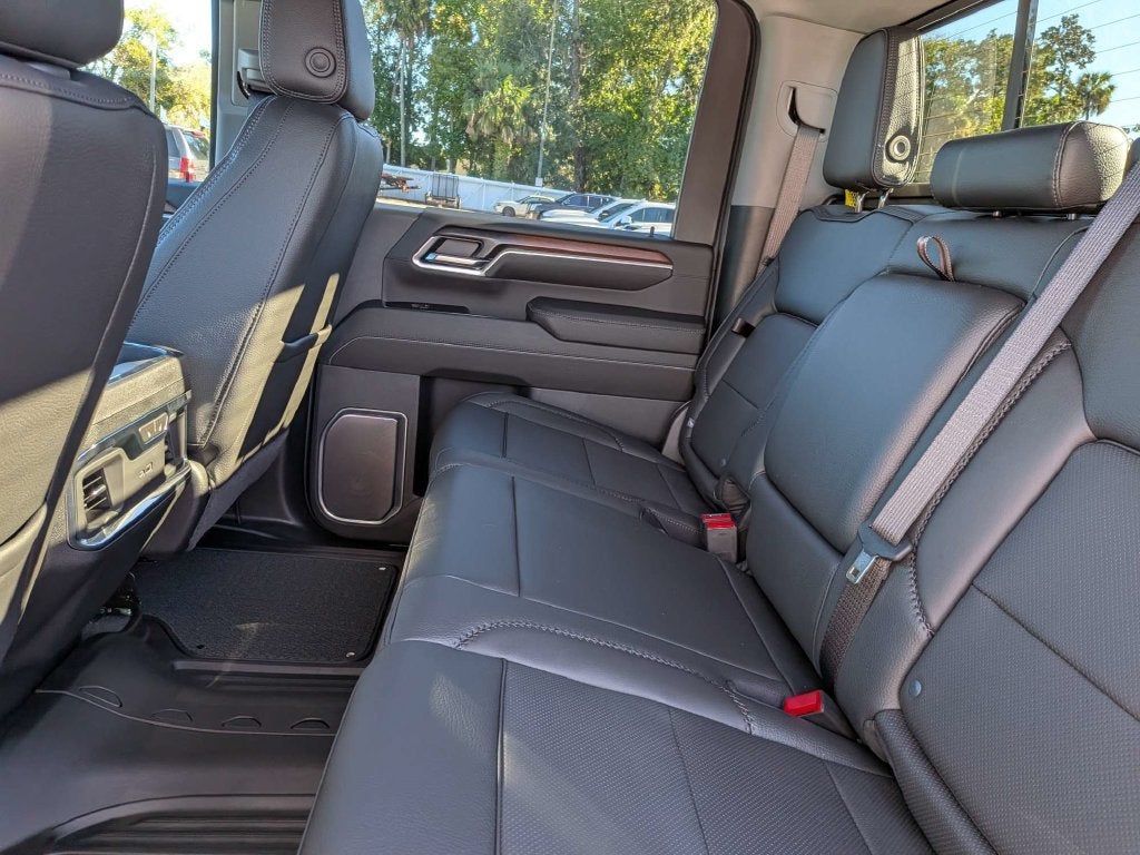 2026 GMC Sierra 3500 HD Denali DRW