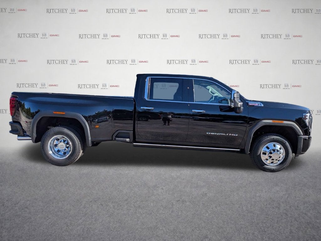 2026 GMC Sierra 3500 HD Denali DRW
