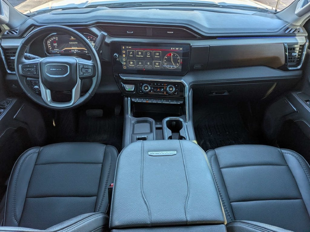 2025 GMC Sierra 3500HD Denali - Photo 14