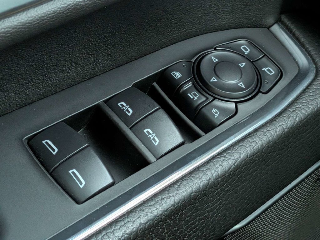 2025 GMC Sierra 3500HD Denali - Photo 24