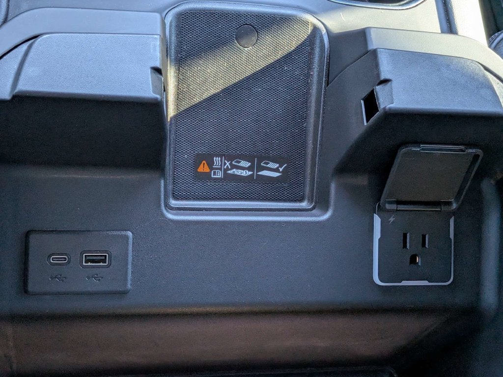 2025 GMC Sierra 3500HD Denali - Photo 29
