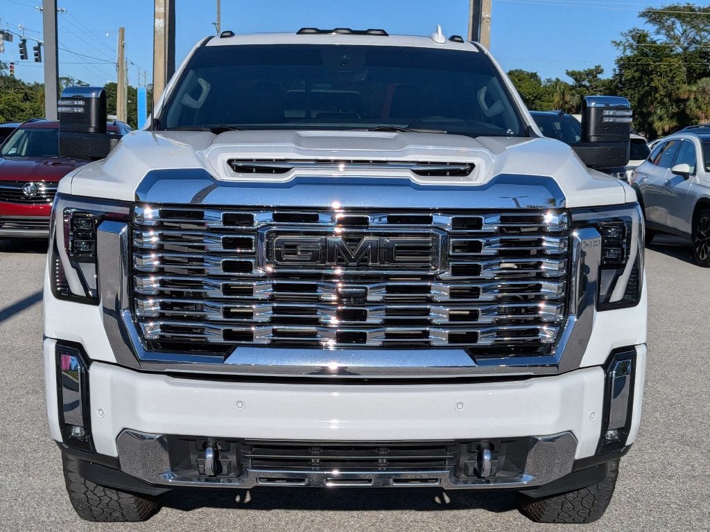 2025 GMC Sierra 3500HD Denali - Photo 9