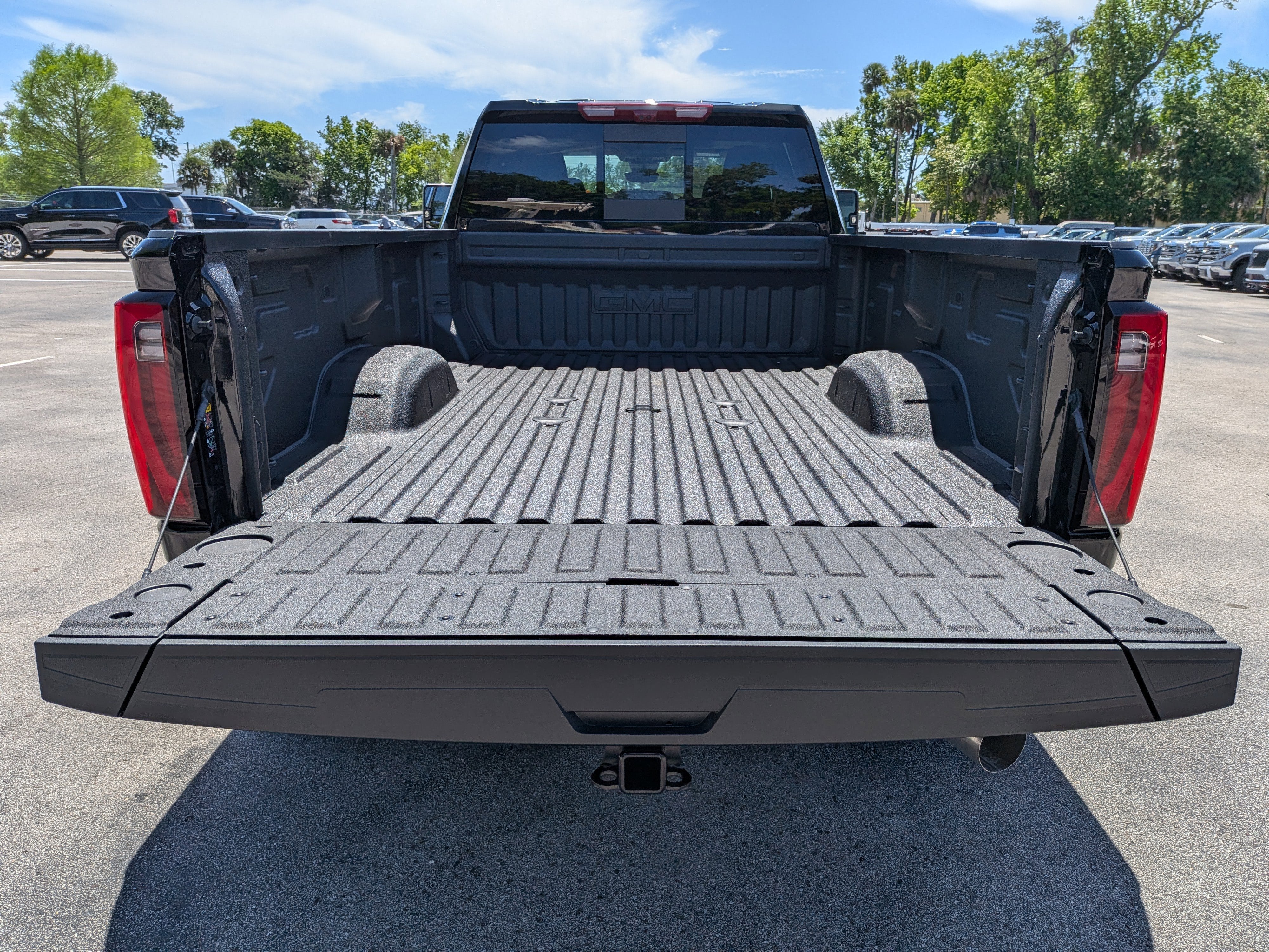 2026 GMC Sierra 3500 HD Denali DRW