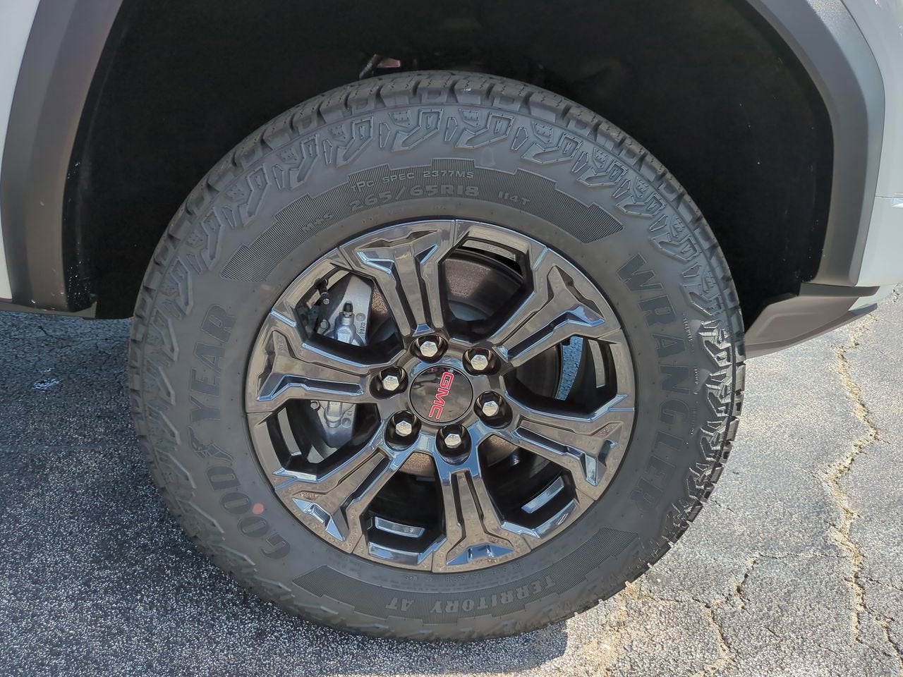 2025 GMC Canyon Elevation