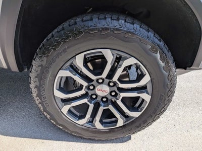 2024 GMC Canyon AT4
